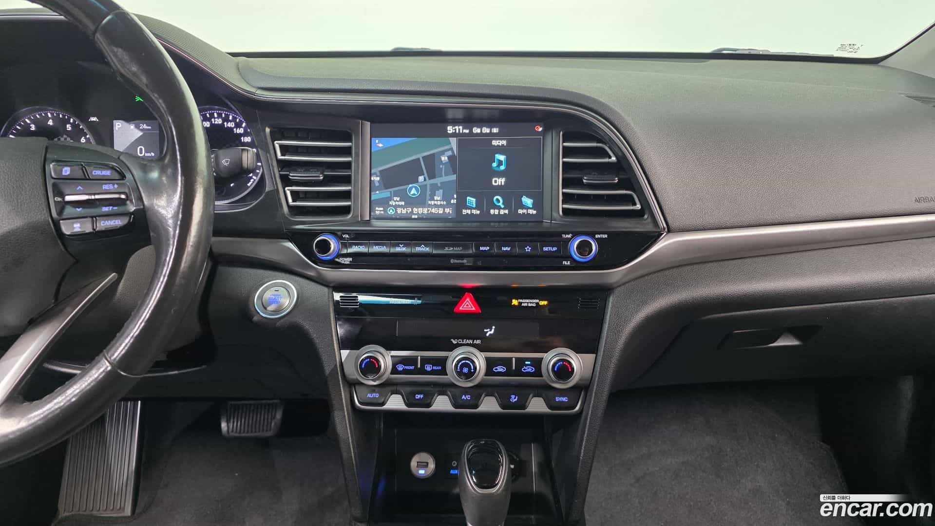 AVANTE Hyundai 2019.9-OPTION-018