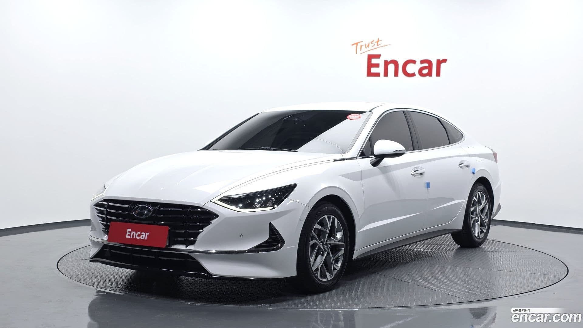 Main__Slider__Photo:Sonata Hyundai 2019.4-0