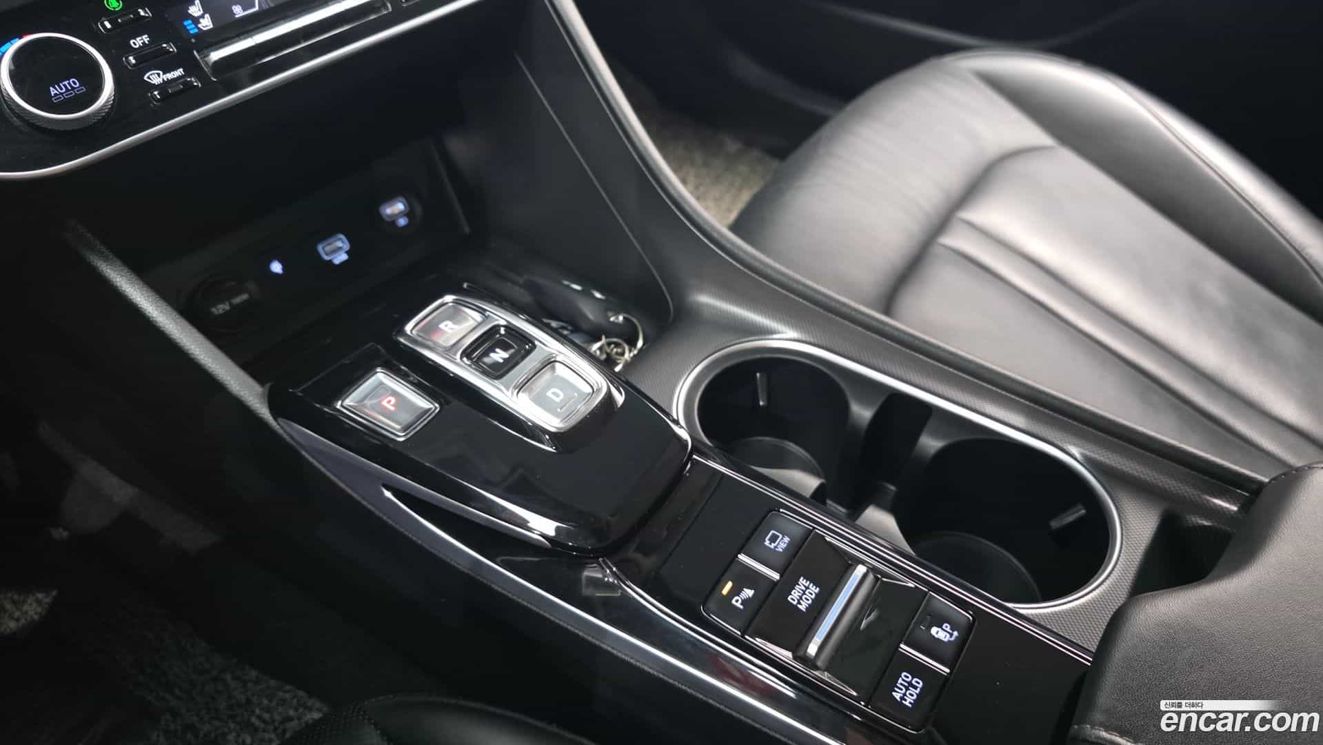 Sonata Hyundai 2019.4-INNER-009