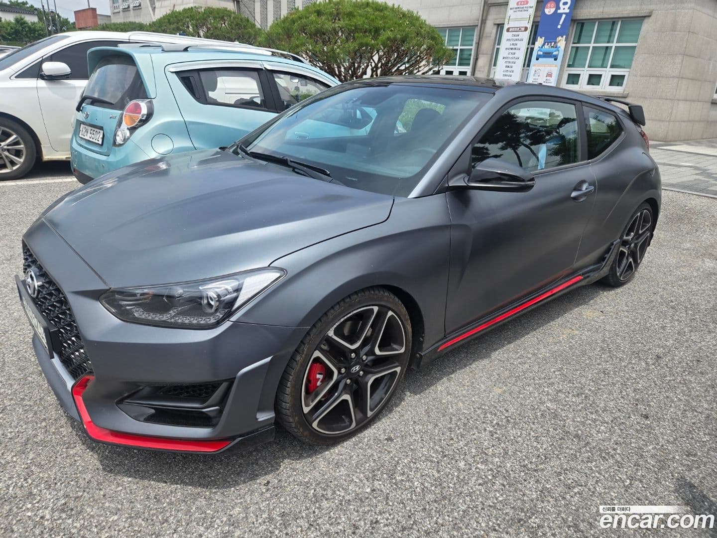Main__Slider__Photo:Veloster Hyundai 2021.3-0