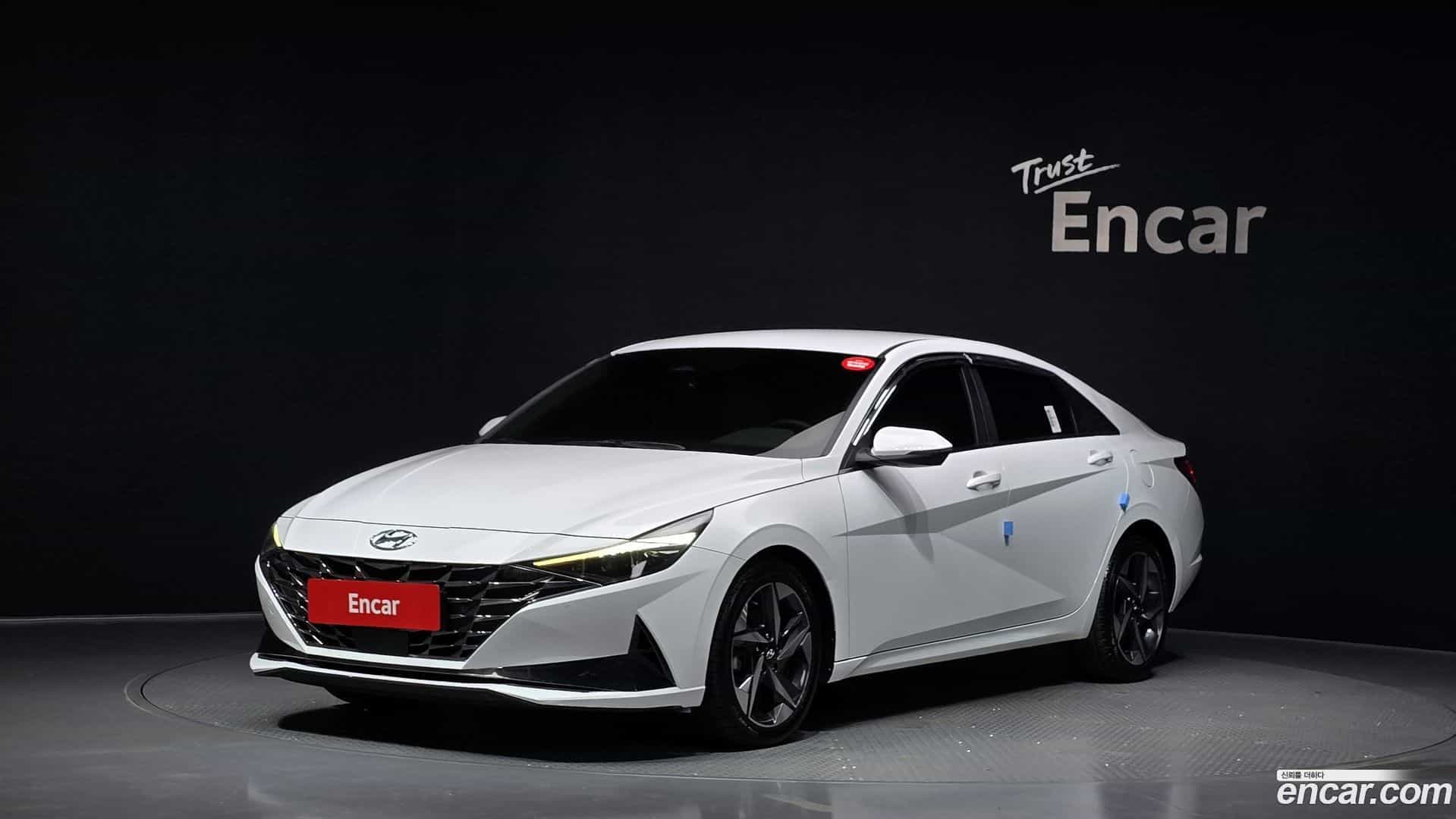 AVANTE Hyundai 2022.3-OUTER-001