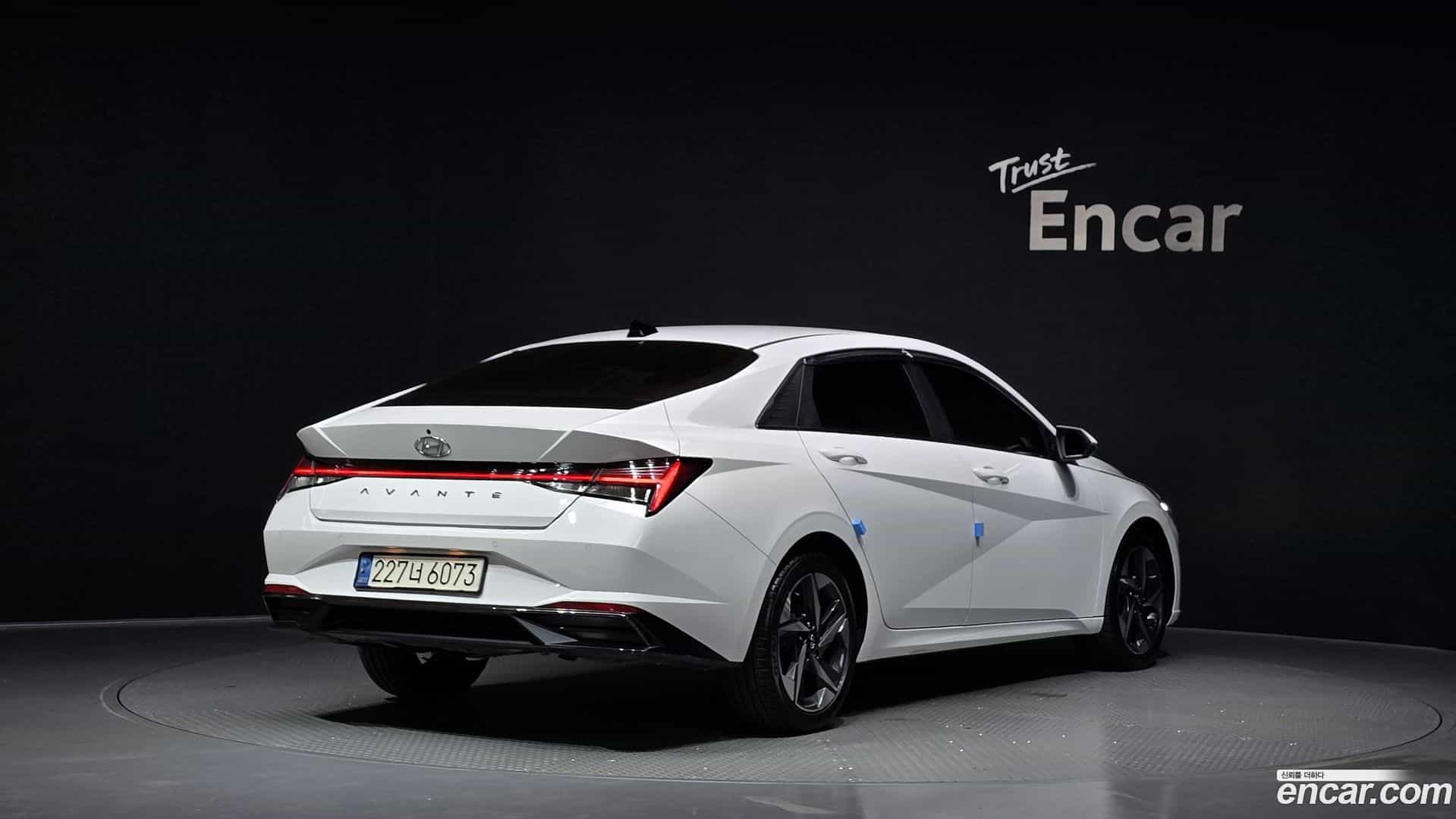 AVANTE Hyundai 2022.3-OUTER-002