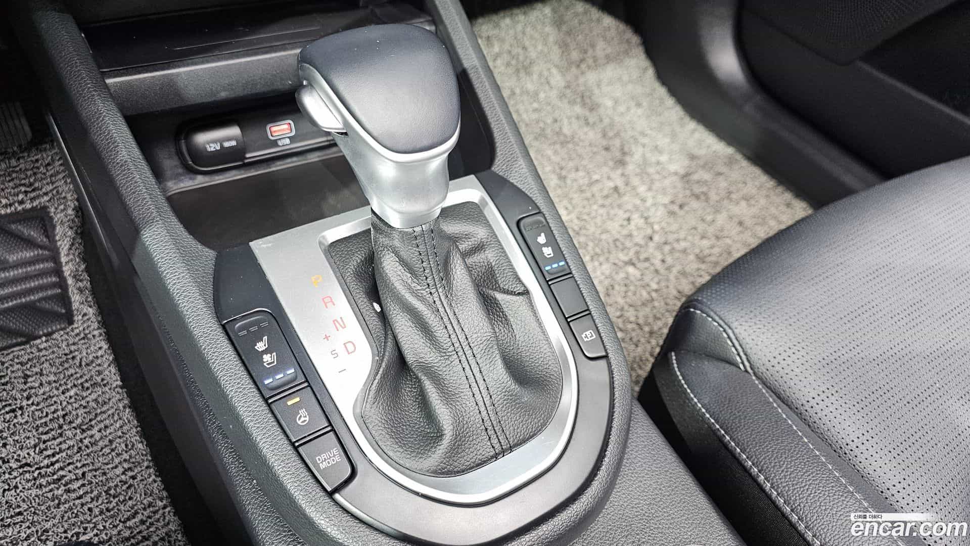 K3 Kia 2022.1-INNER-009