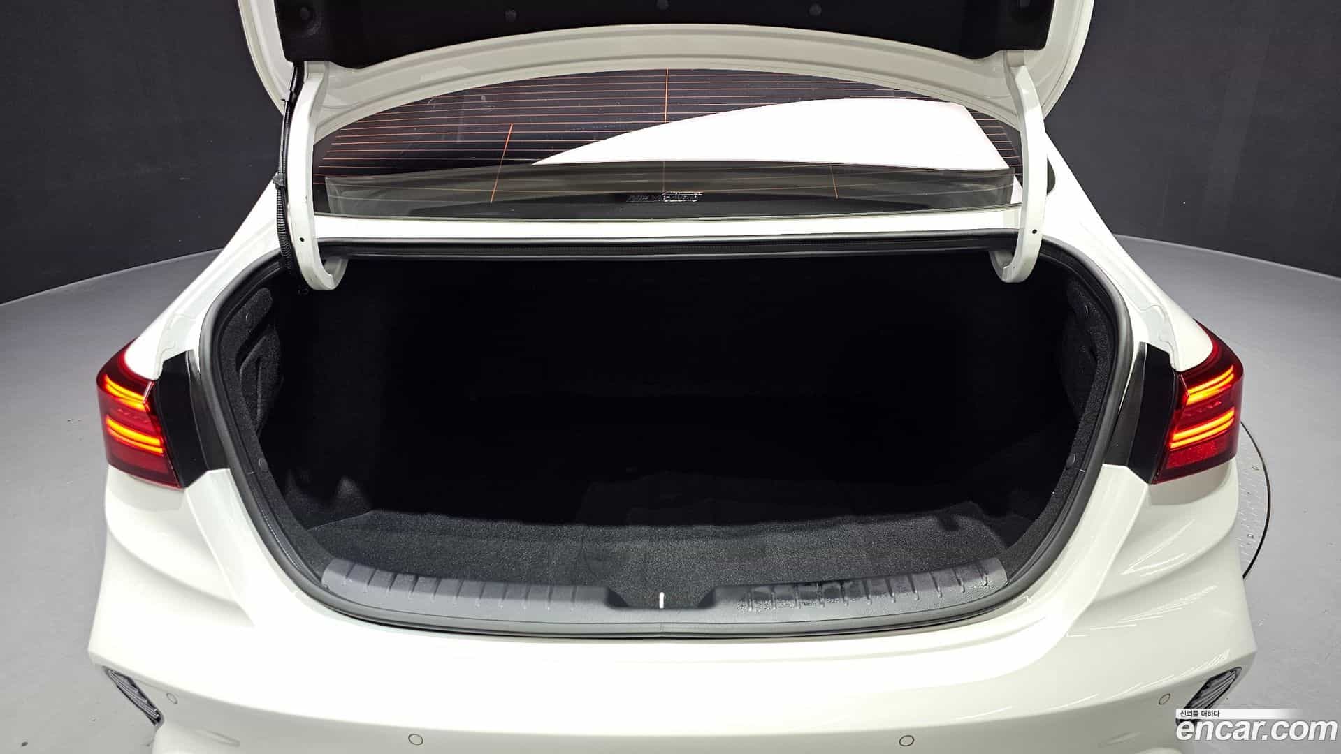 K3 Kia 2022.1-OPTION-024