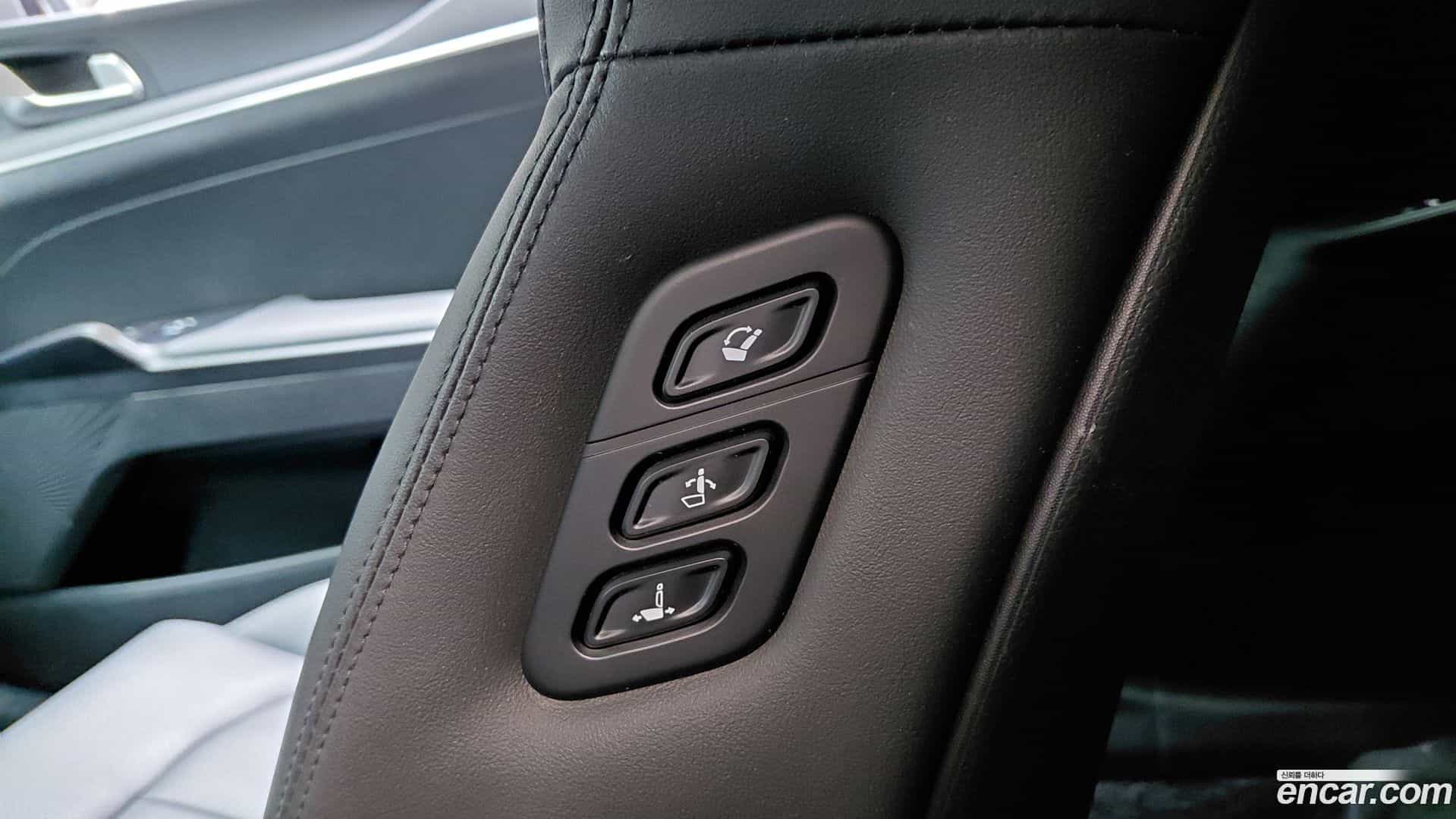 K5 Kia 2023.4-OPTION-019