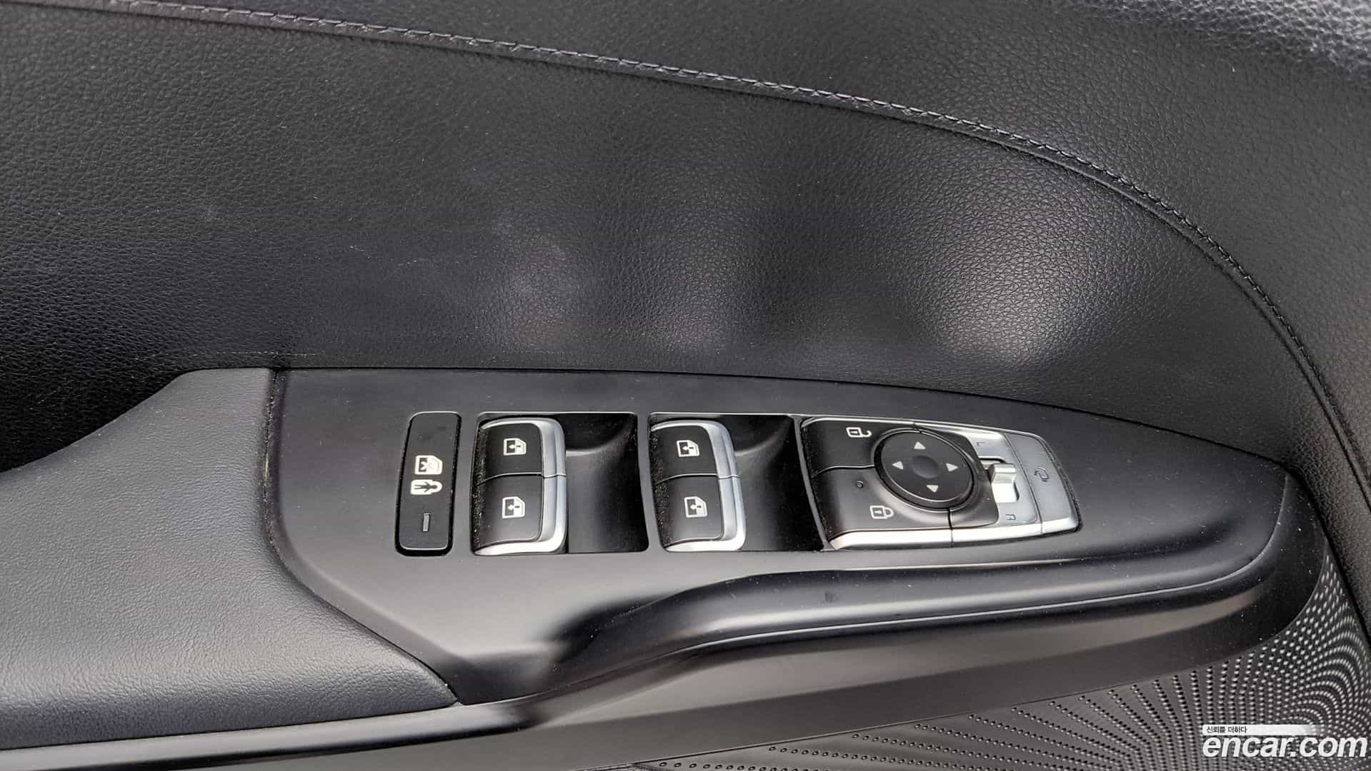 K5 Kia 2023.4-OPTION-042