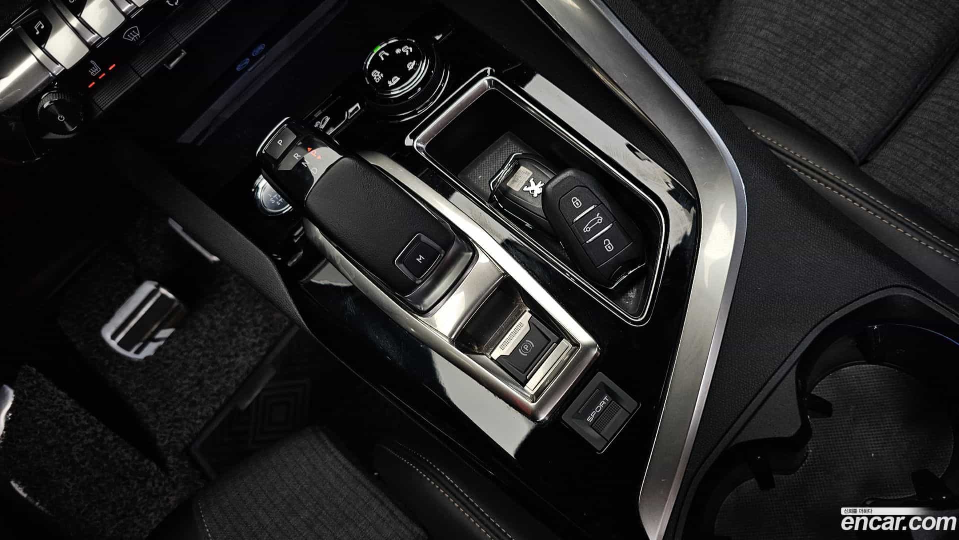 3008 Peugeot 2020.1-INNER-009