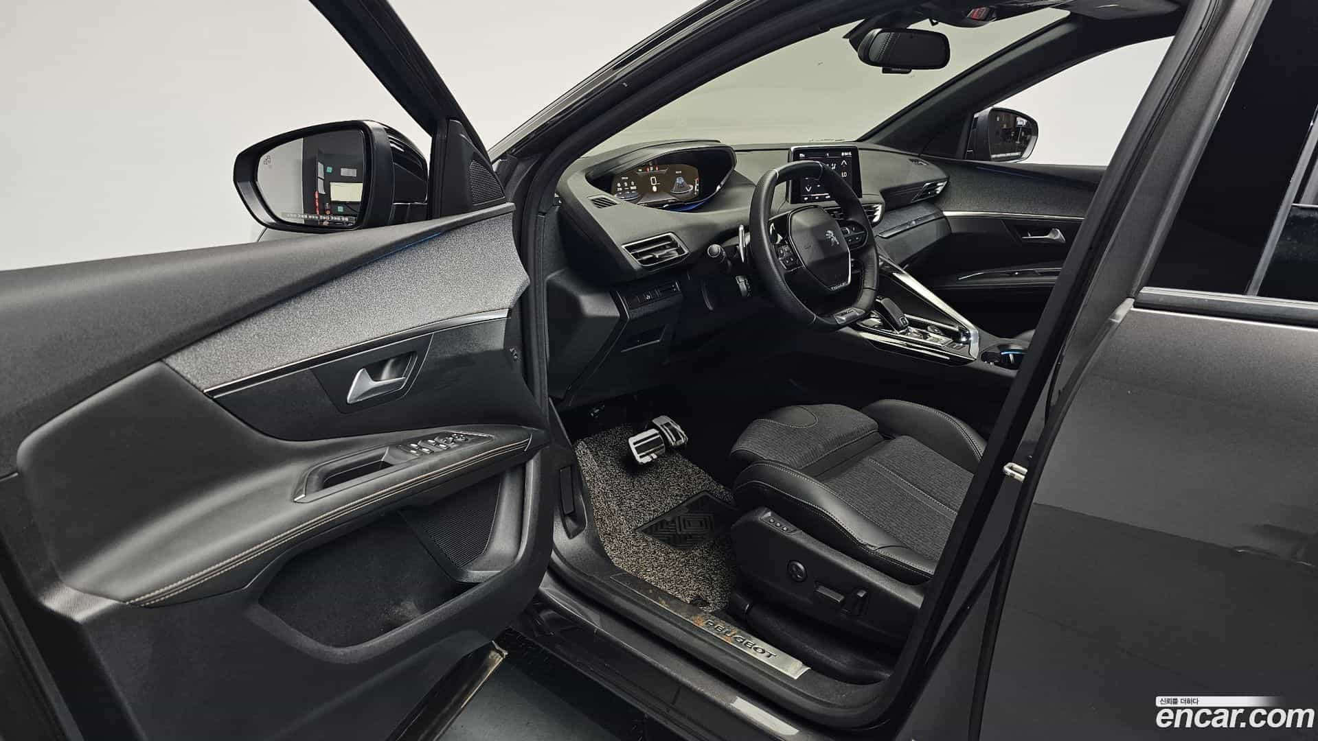 3008 Peugeot 2020.1-INNER-010