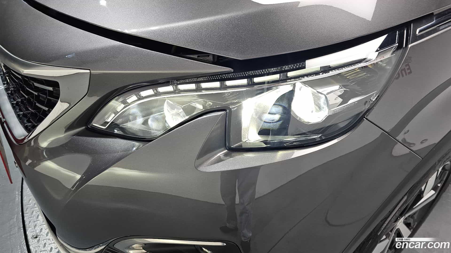 3008 Peugeot 2020.1-OUTER-032