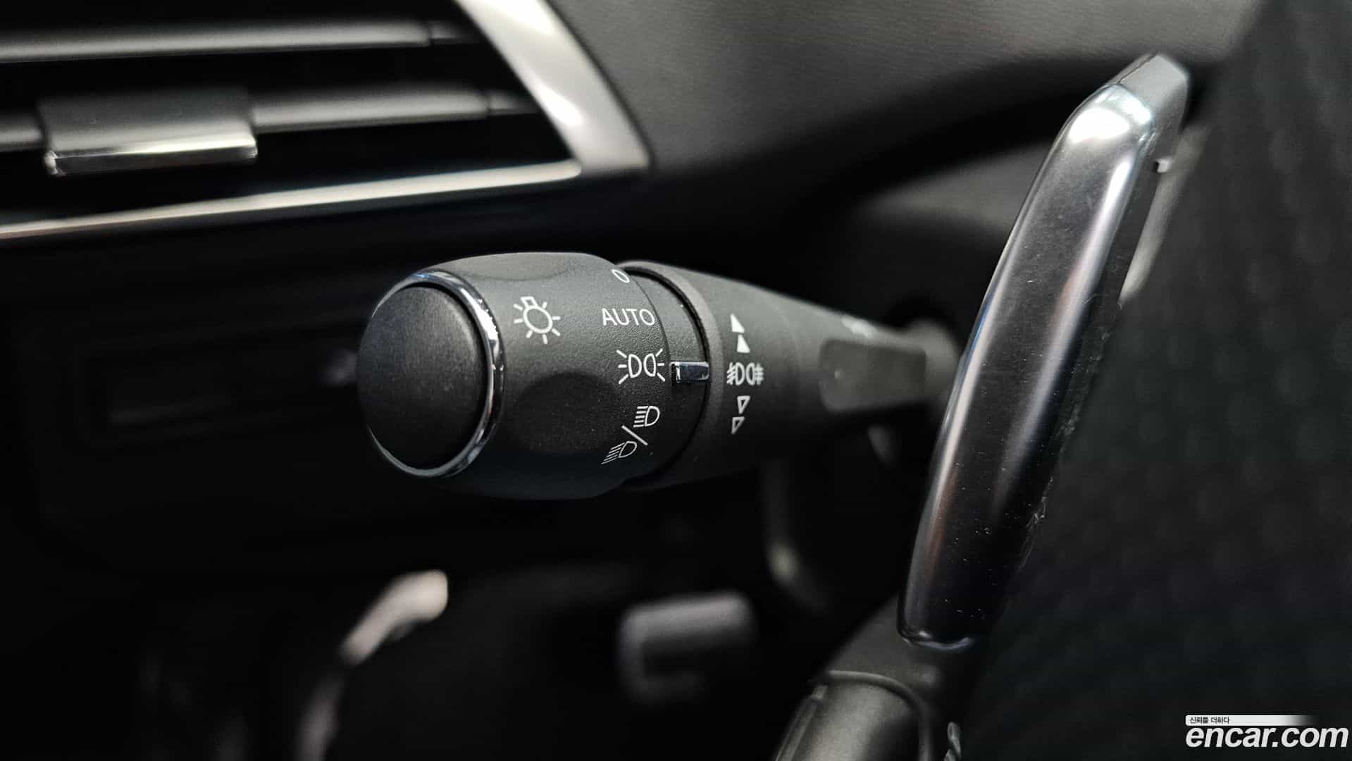 3008 Peugeot 2020.1-OPTION-042