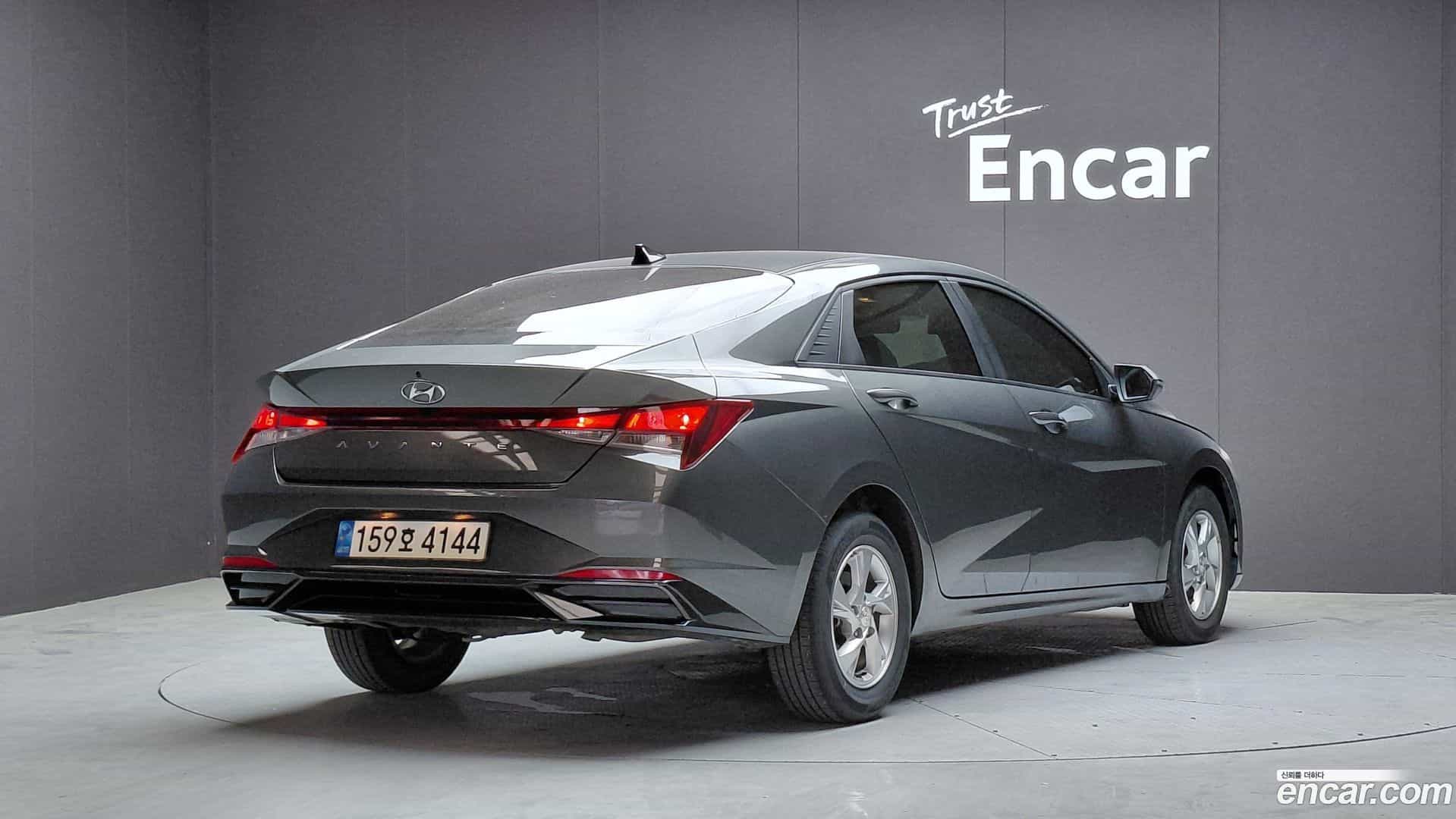 AVANTE Hyundai 2022.6-OUTER-002