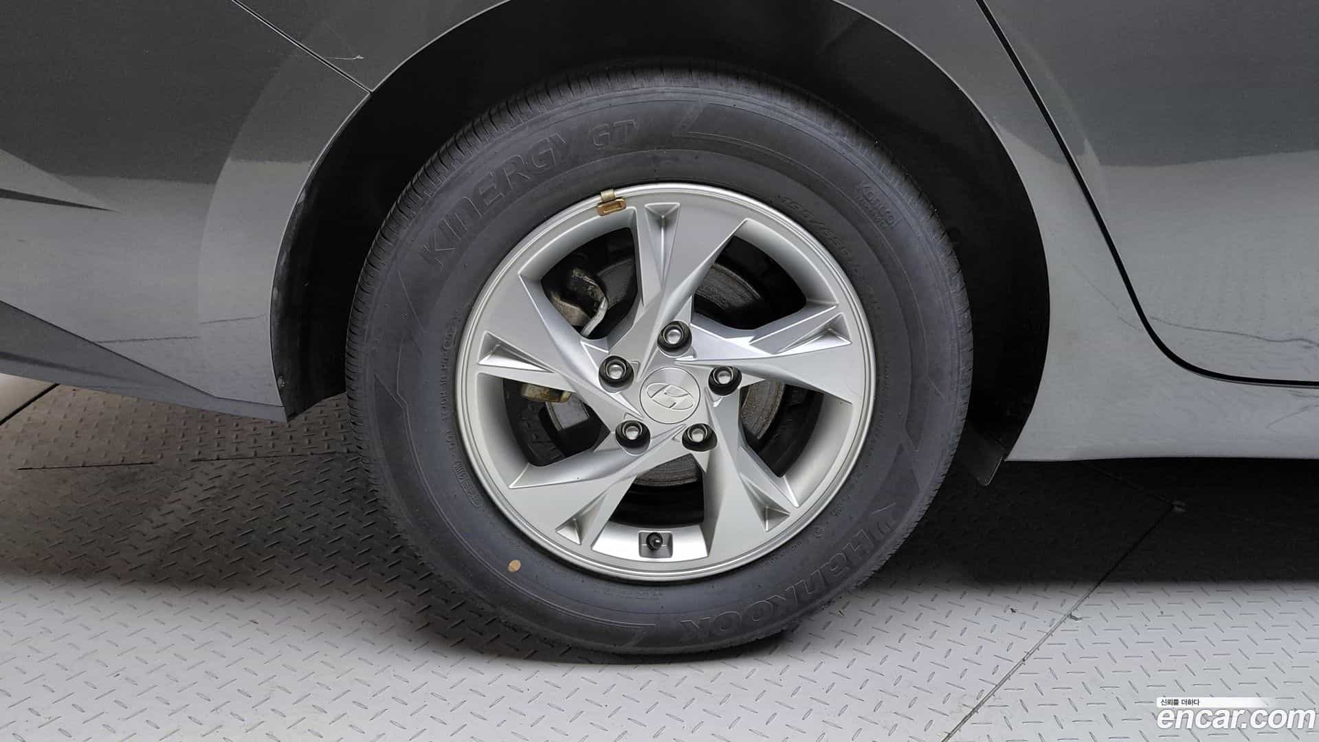 AVANTE Hyundai 2022.6-OUTER-005