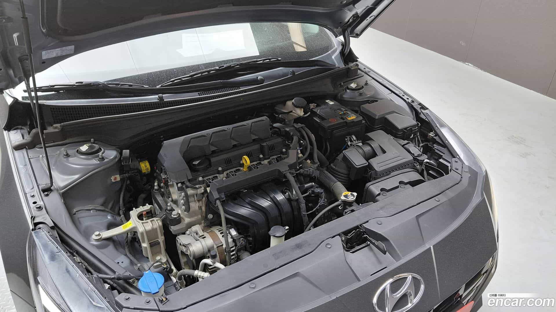 AVANTE Hyundai 2022.6-OUTER-006