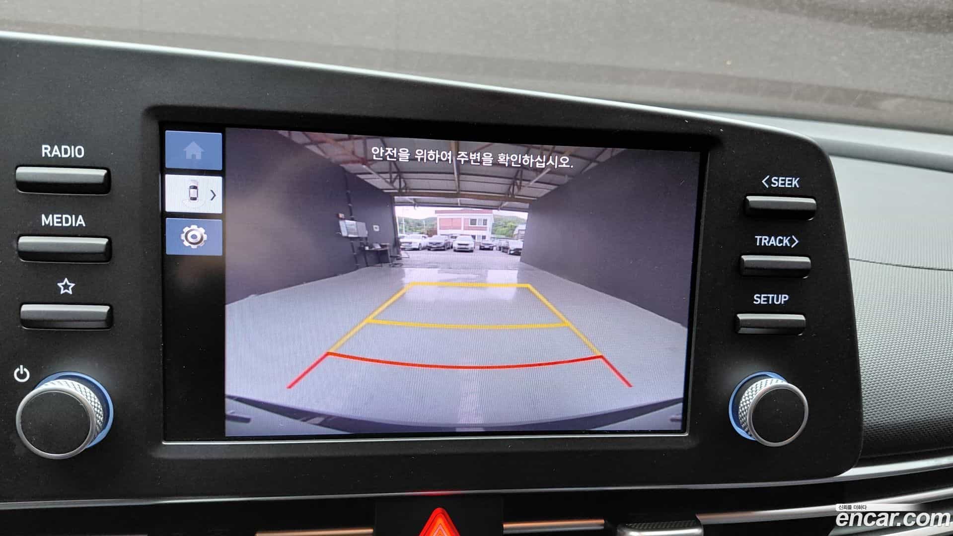 AVANTE Hyundai 2022.6-OPTION-018