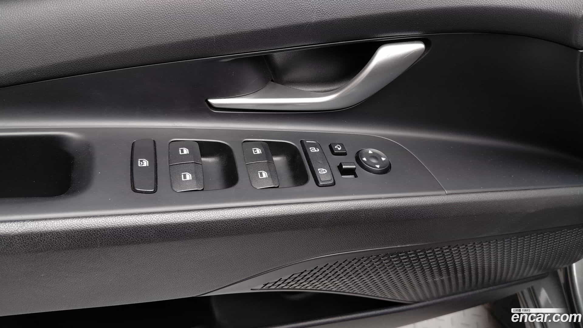 AVANTE Hyundai 2022.6-OPTION-022