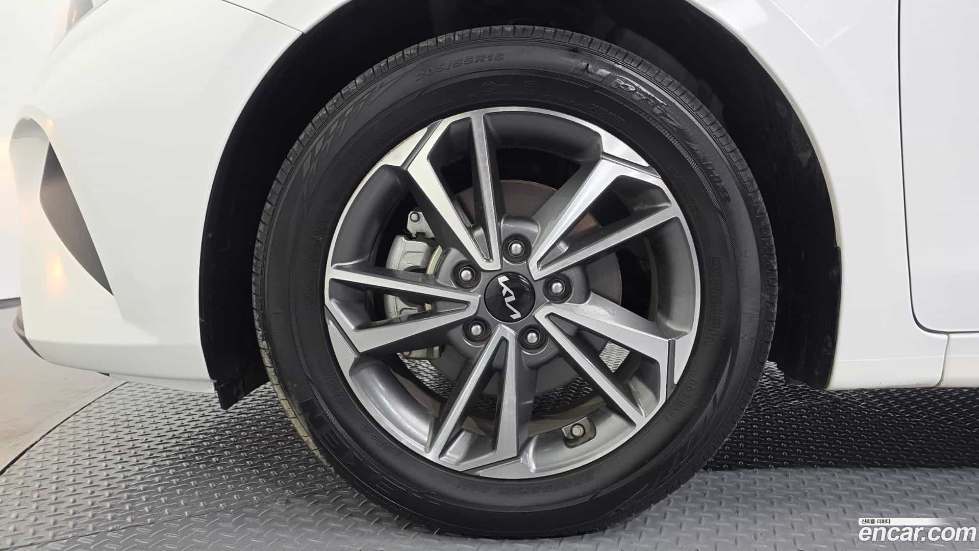 K3 Kia 2023.7-OUTER-005
