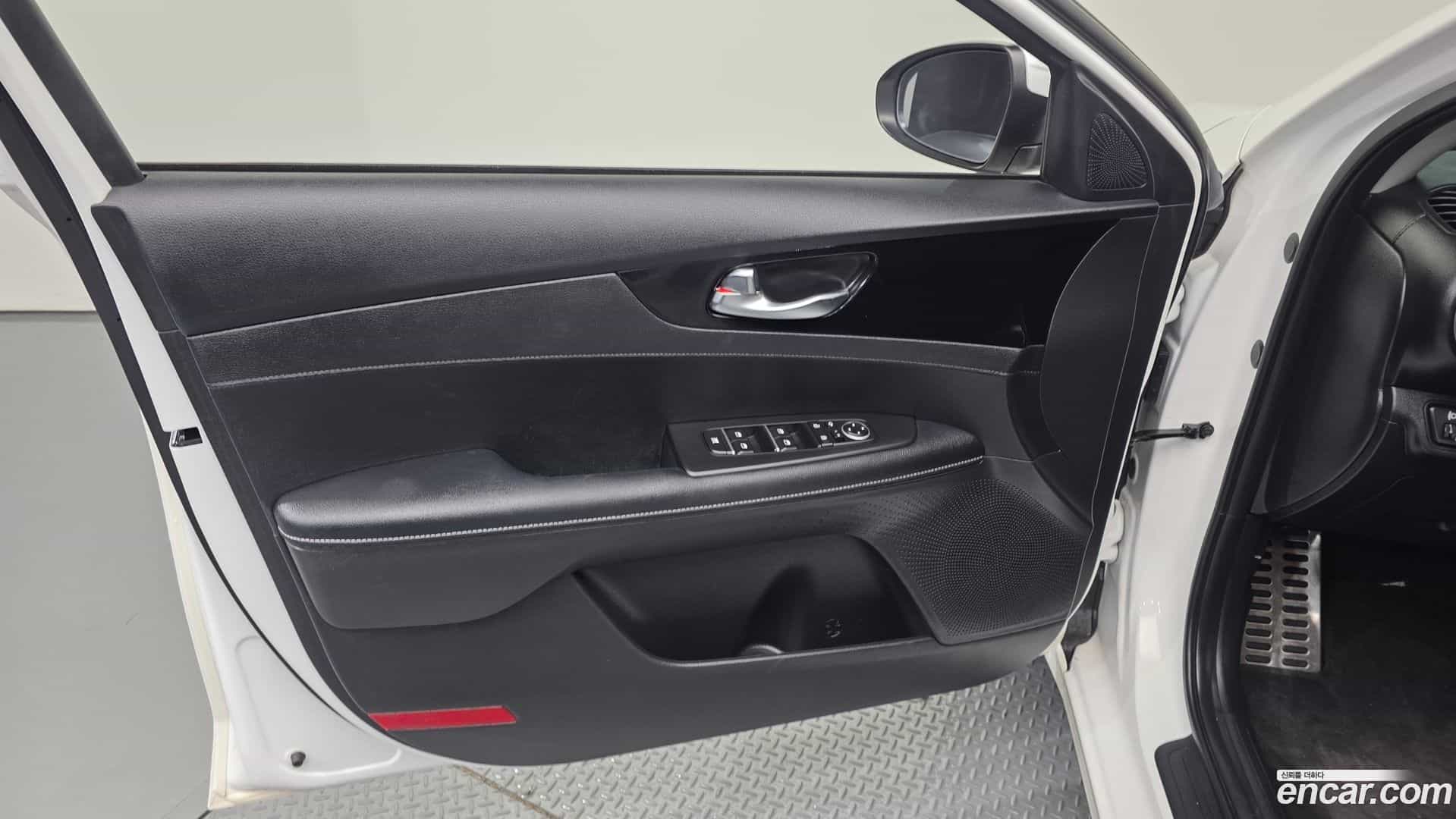 K3 Kia 2023.7-INNER-034
