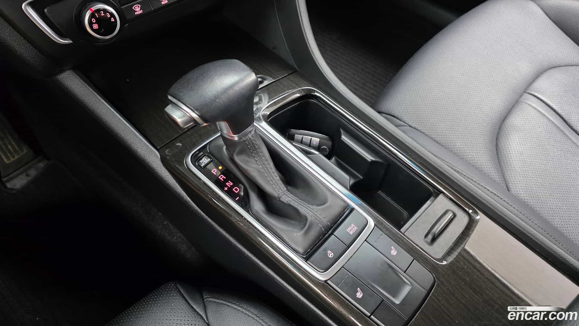 K5 Kia 2018.10-INNER-009