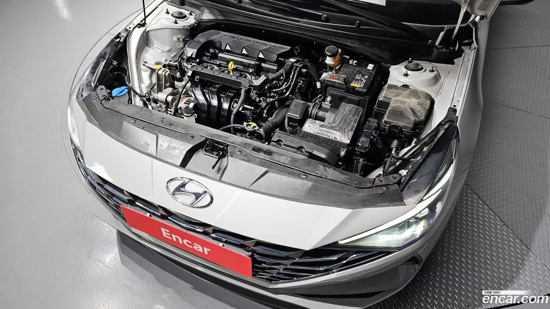 AVANTE Hyundai 2023.1-OUTER-006