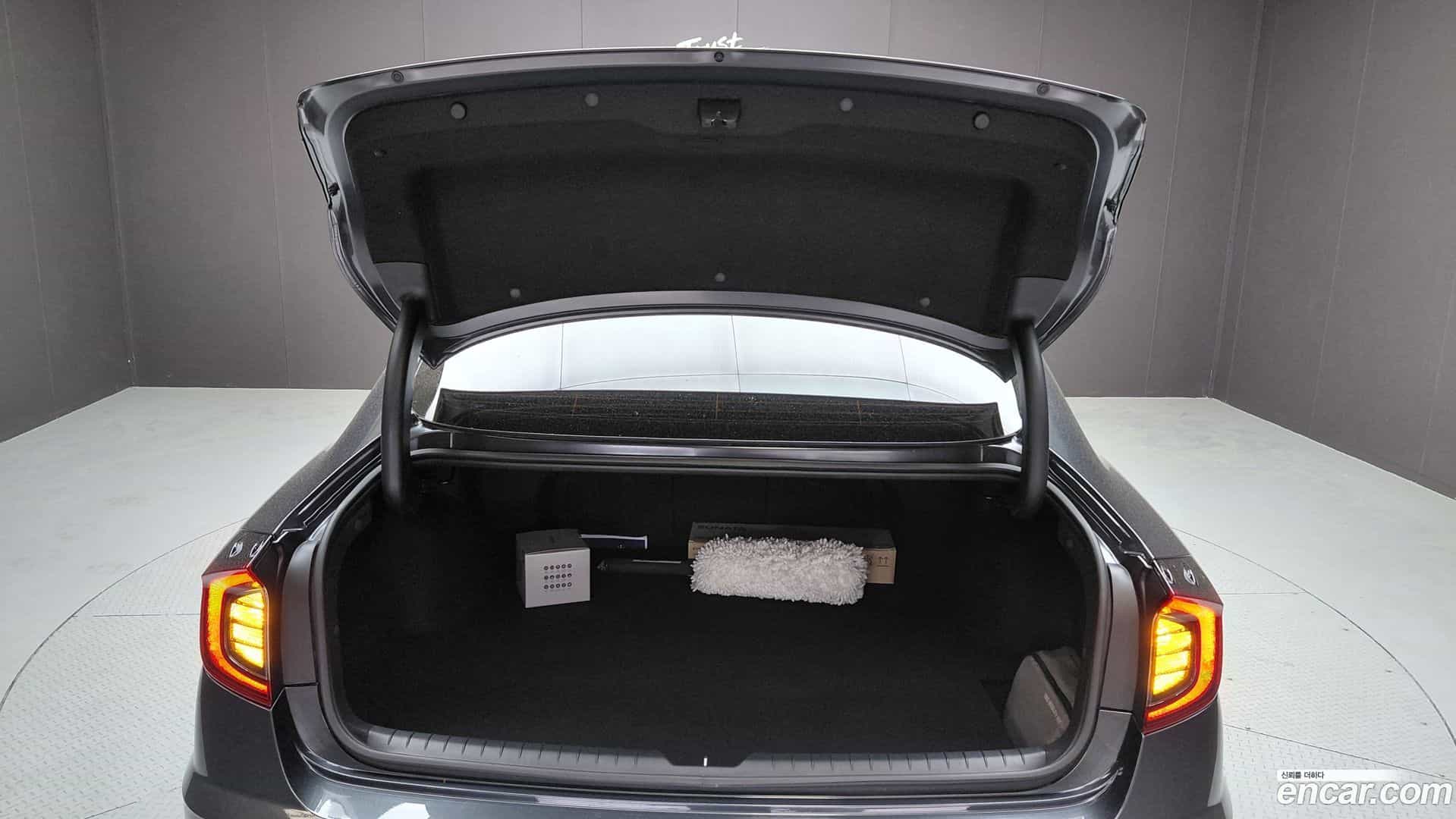 Sonata Hyundai 2022.4-OPTION-040