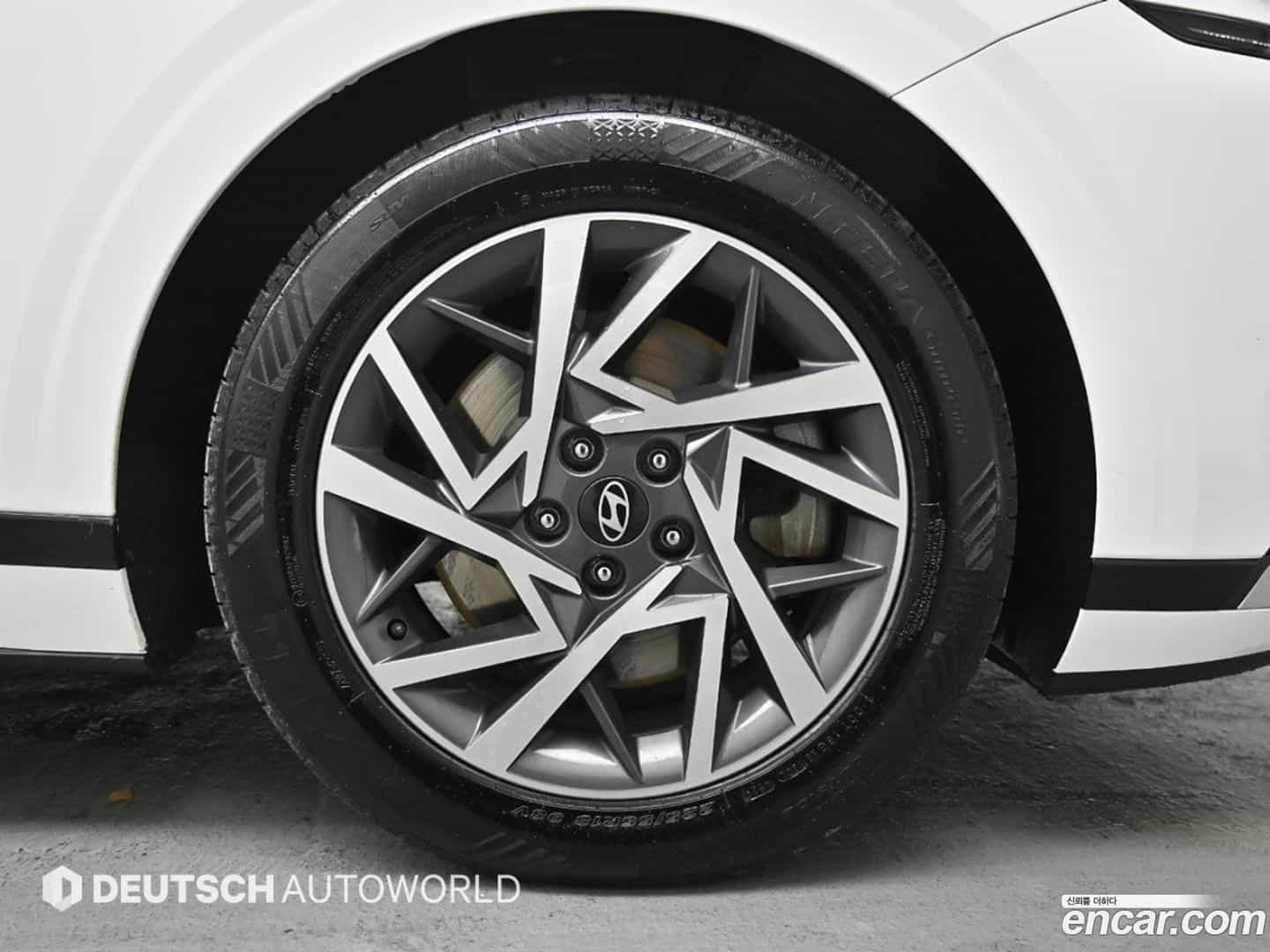 Grandeur Hyundai 2023.8-OUTER-005