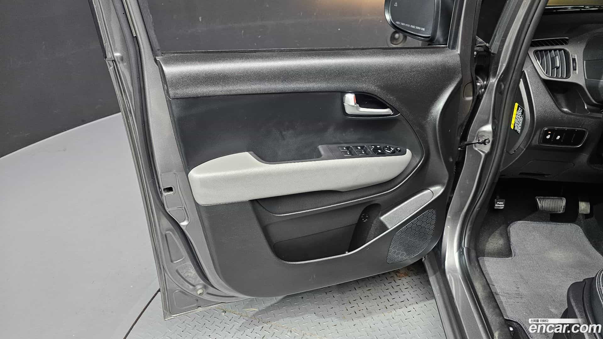 RAY Kia 2024.8-INNER-034
