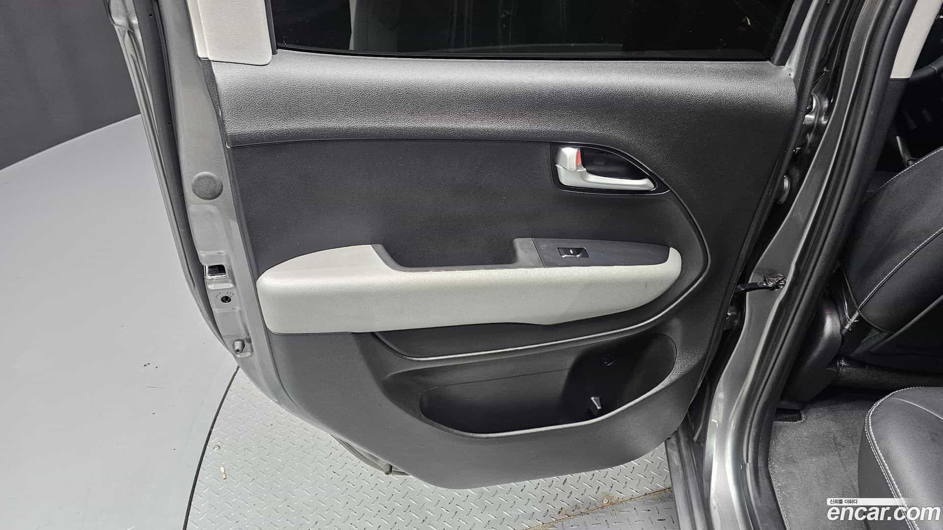 RAY Kia 2024.8-INNER-035