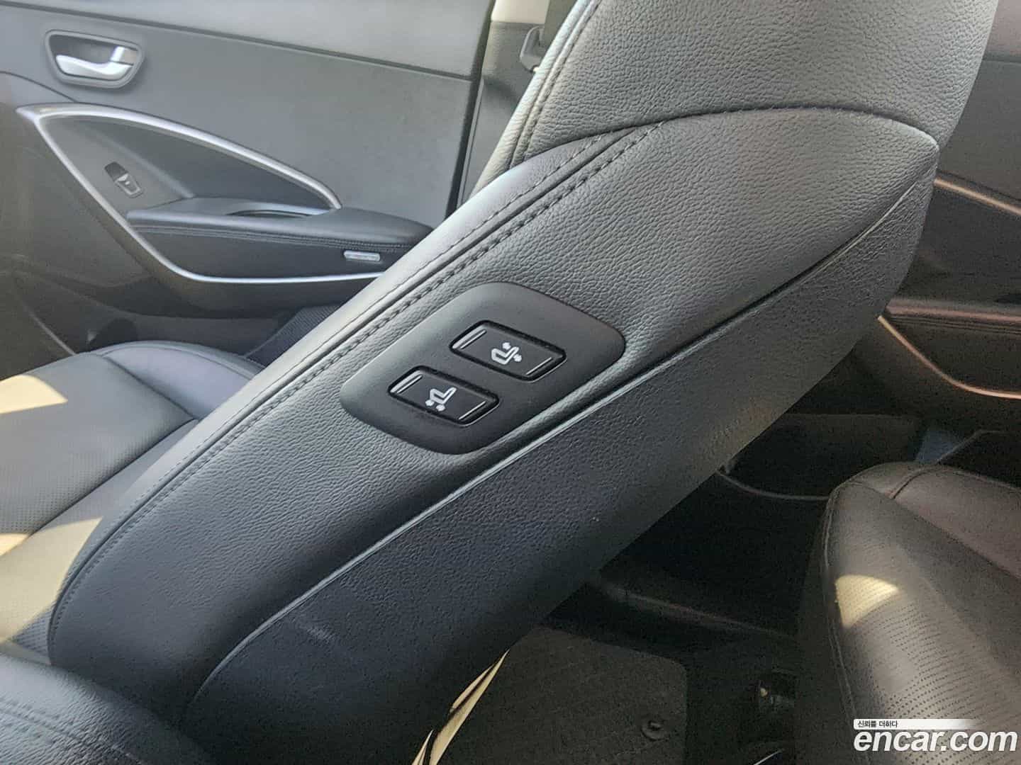 Santafe Hyundai 2016.4-OPTION-022