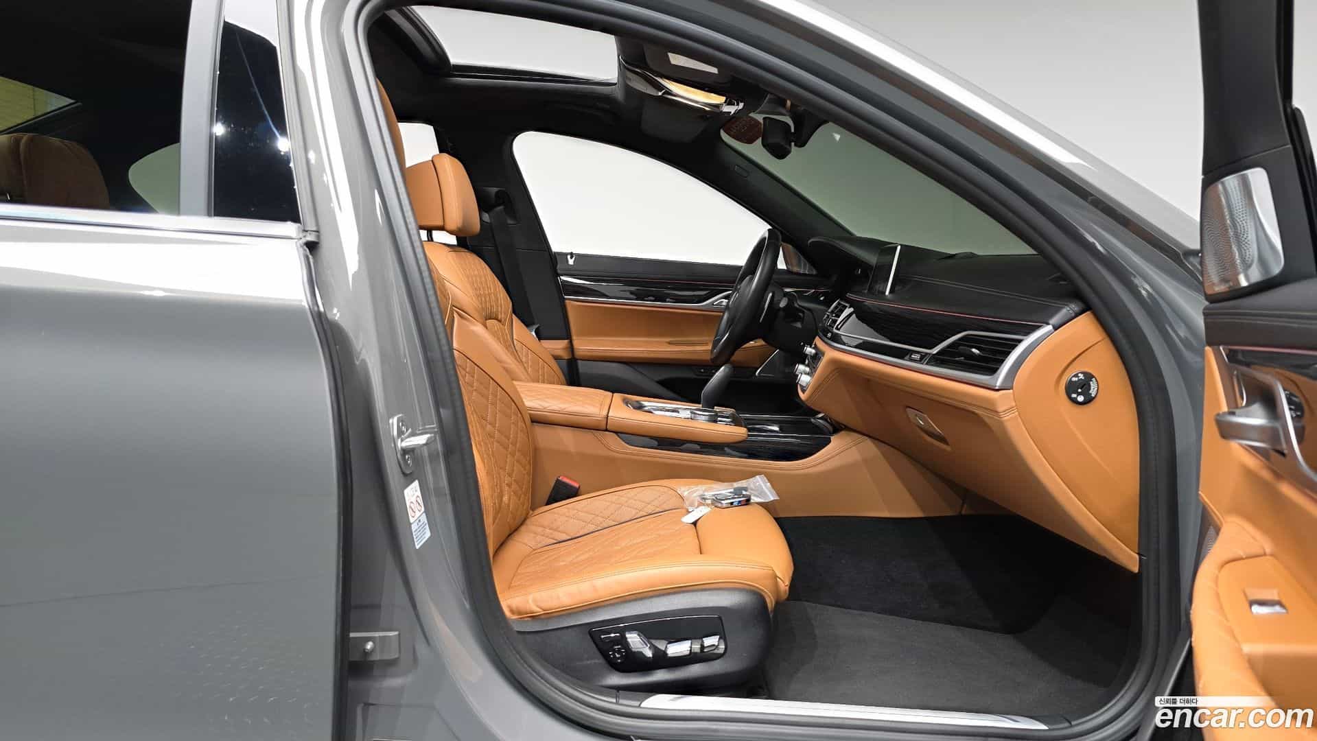 7-Series BMW 2022.7-INNER-036