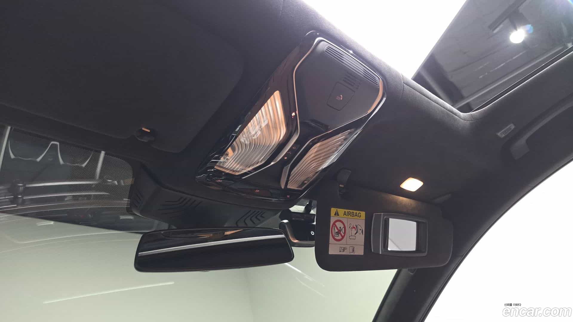 7-Series BMW 2022.7-OPTION-040
