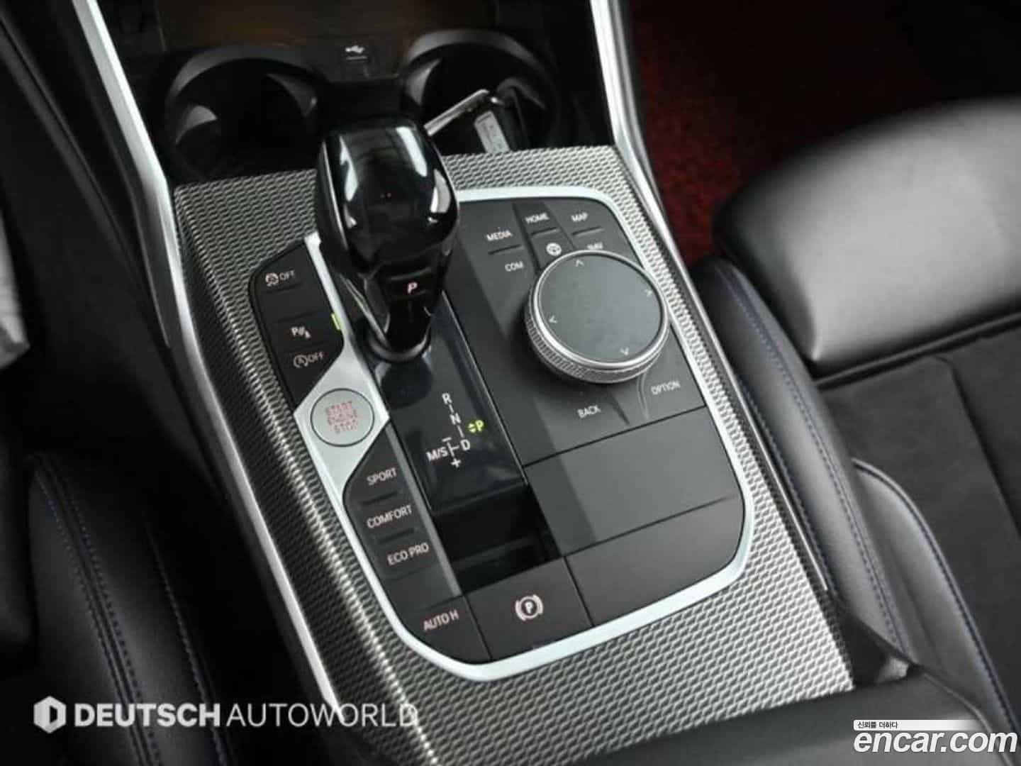 3-Series BMW 2021.3-INNER-009