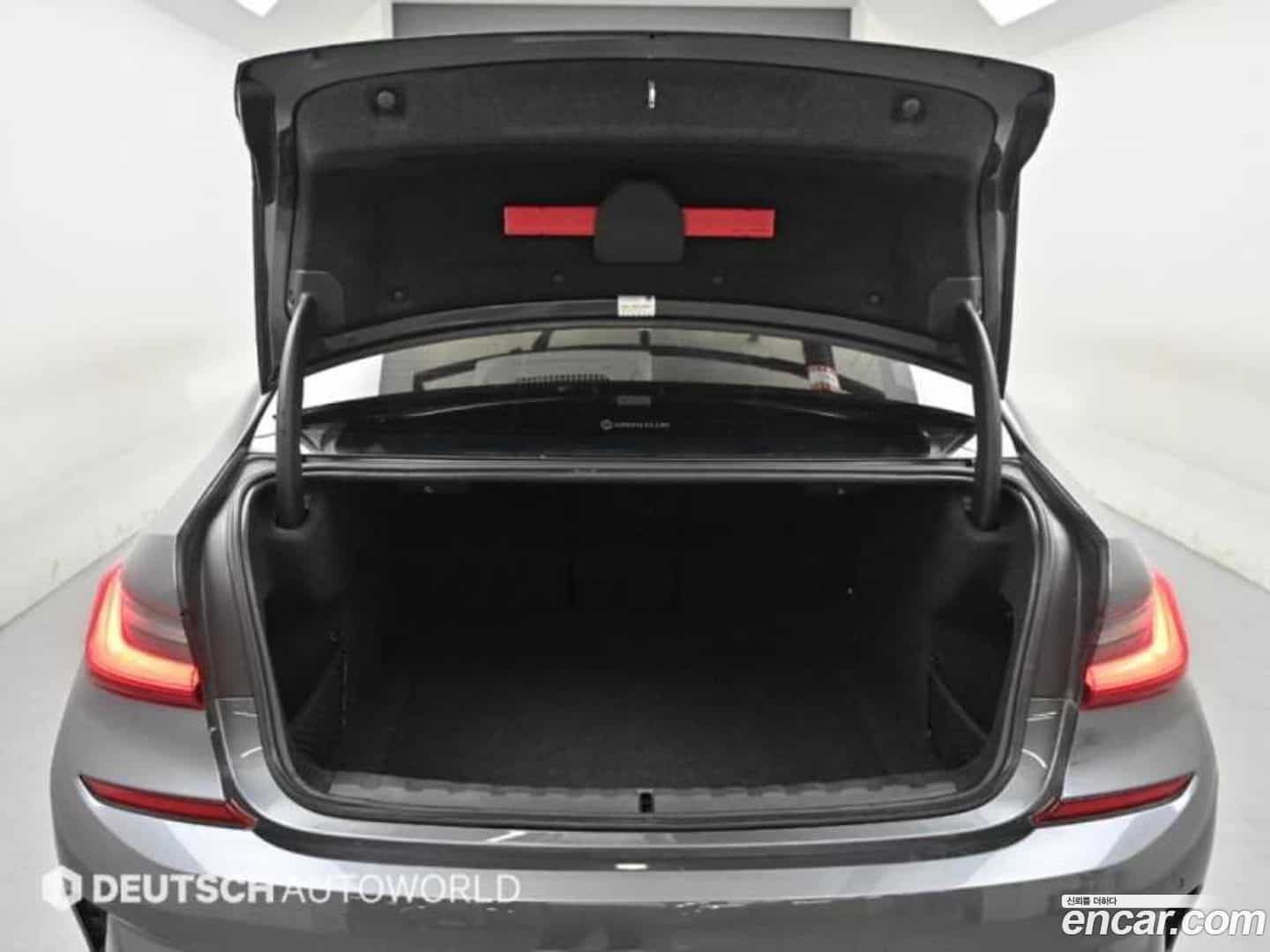 3-Series BMW 2021.3-OPTION-023