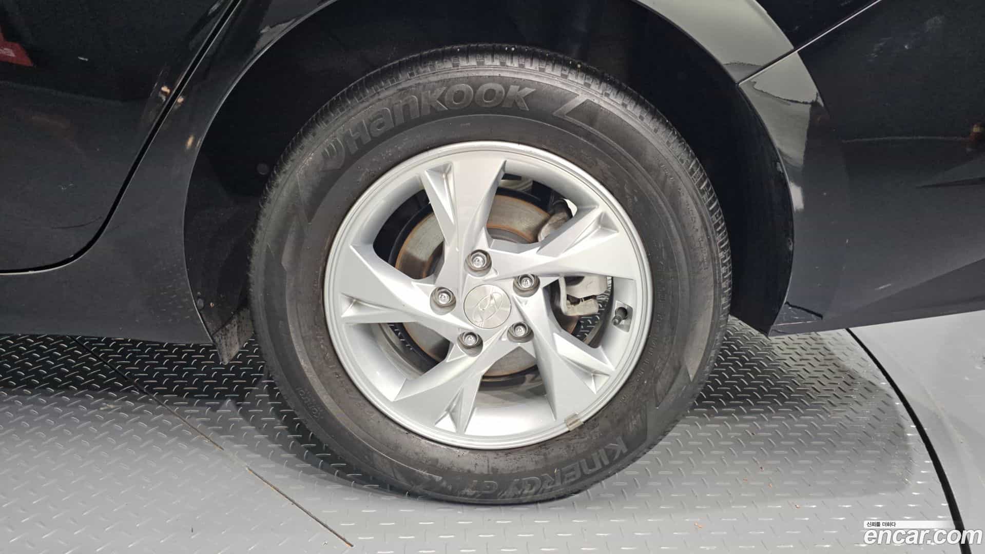 AVANTE Hyundai 2020.8-OUTER-031