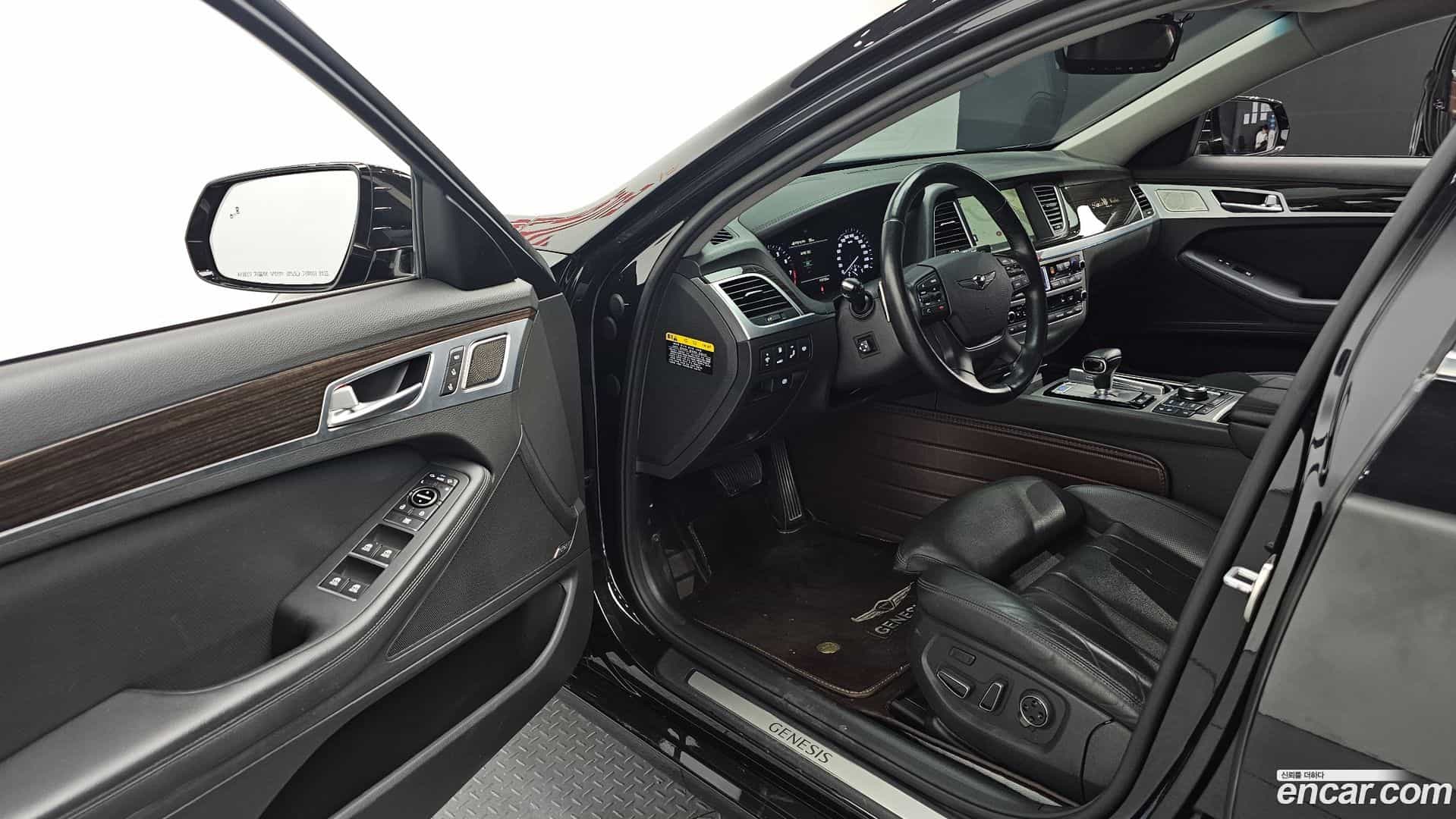 G80 Genesis 2018.6-OPTION-015
