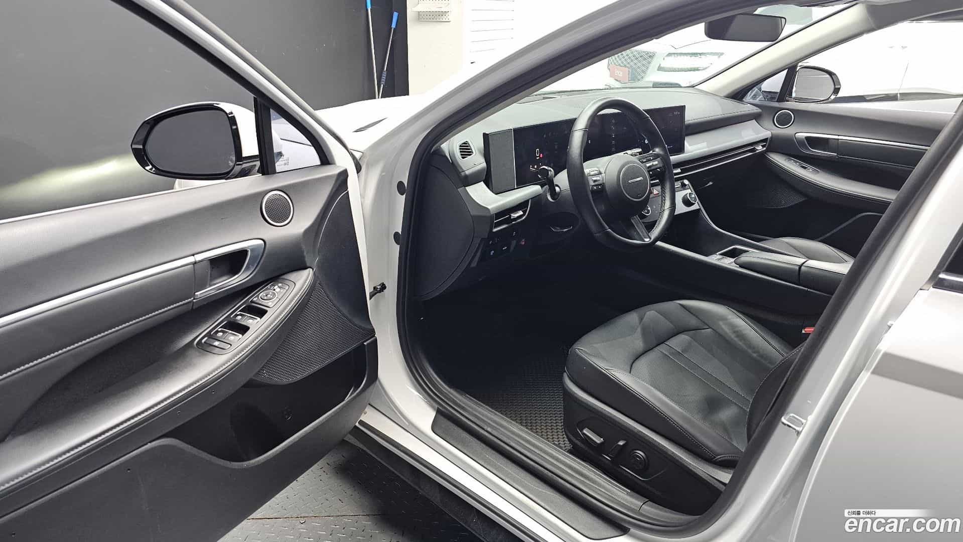 Sonata Hyundai 2024.4-INNER-010