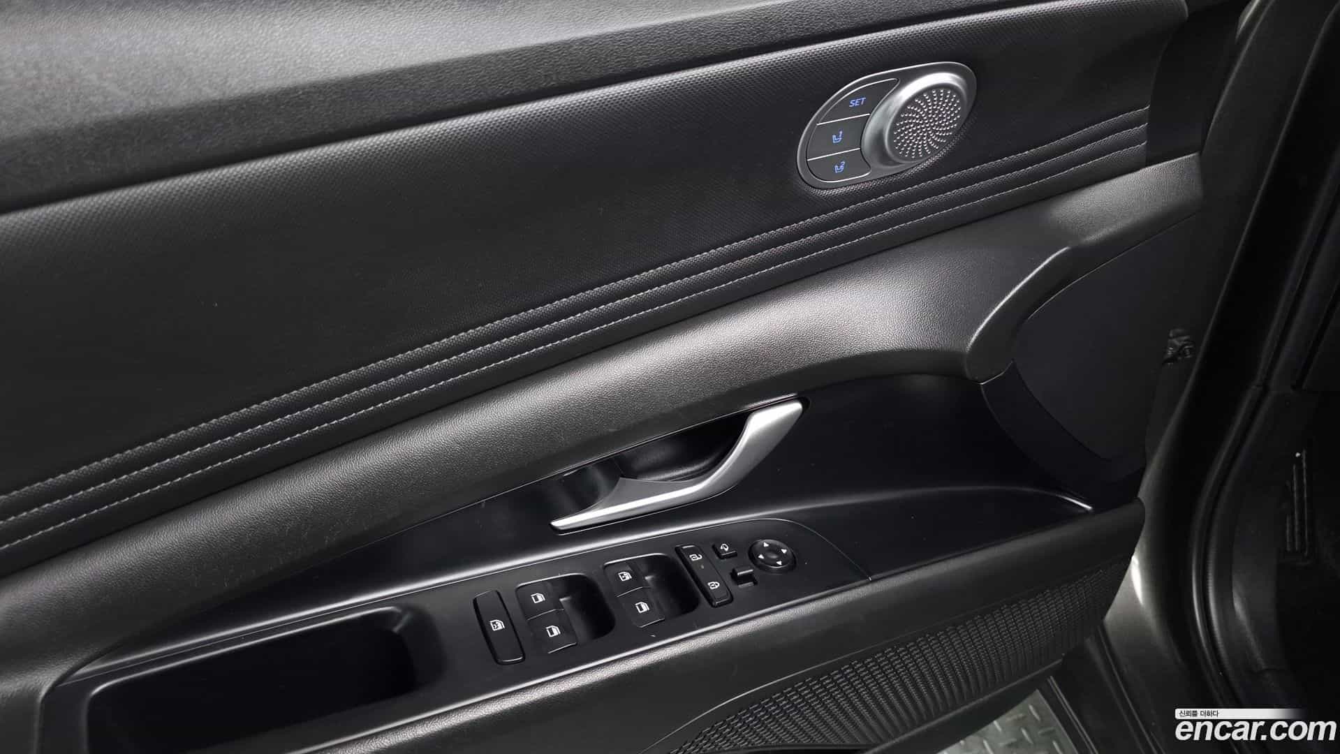AVANTE Hyundai 2023.8-OPTION-022