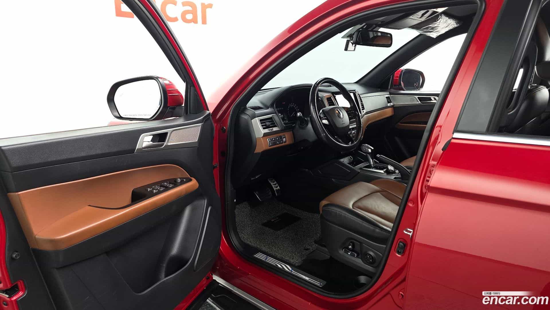 Rexton KG Mobility 2019.7-INNER-010