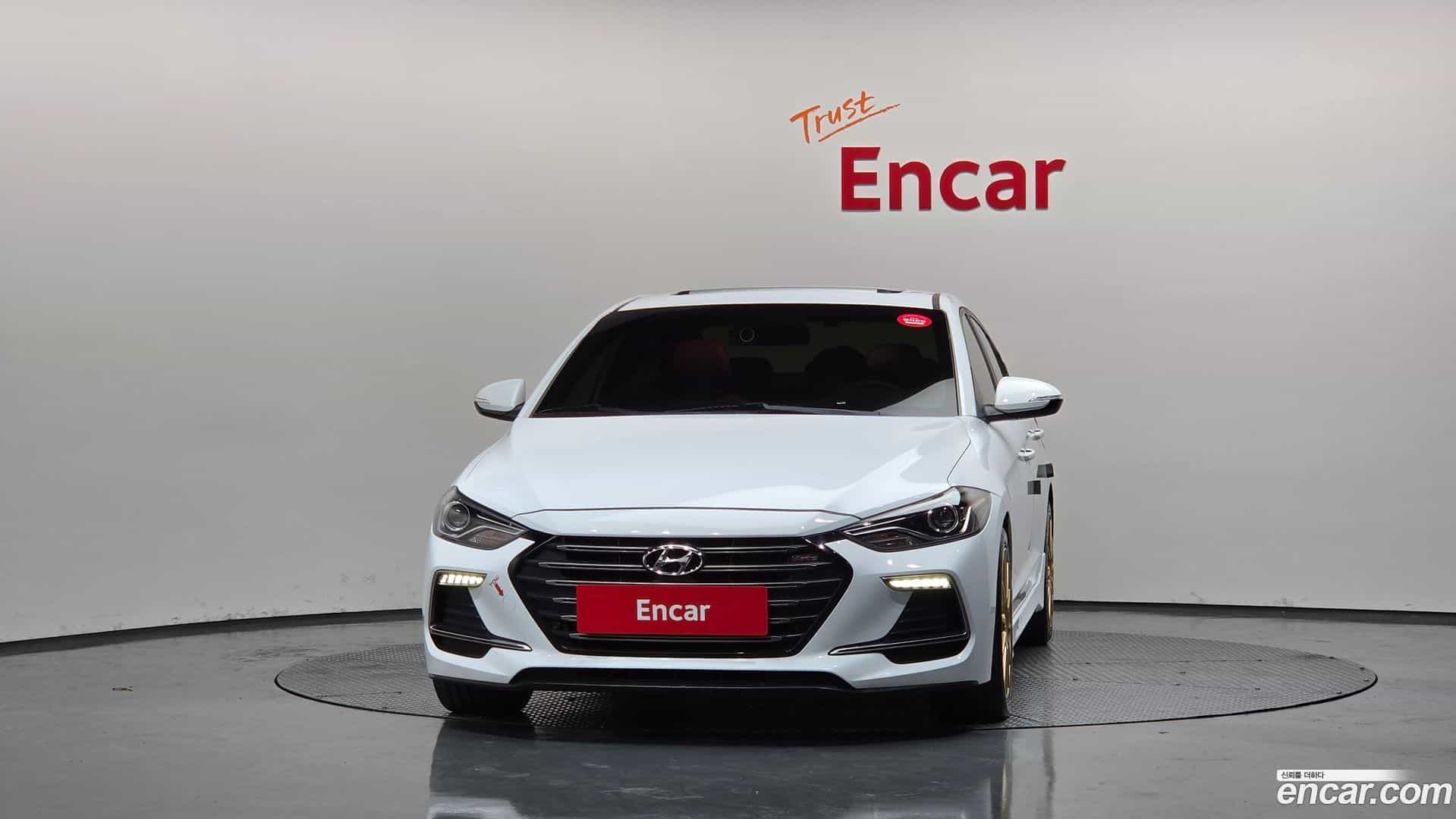 AVANTE Hyundai 2018.10-OUTER-003