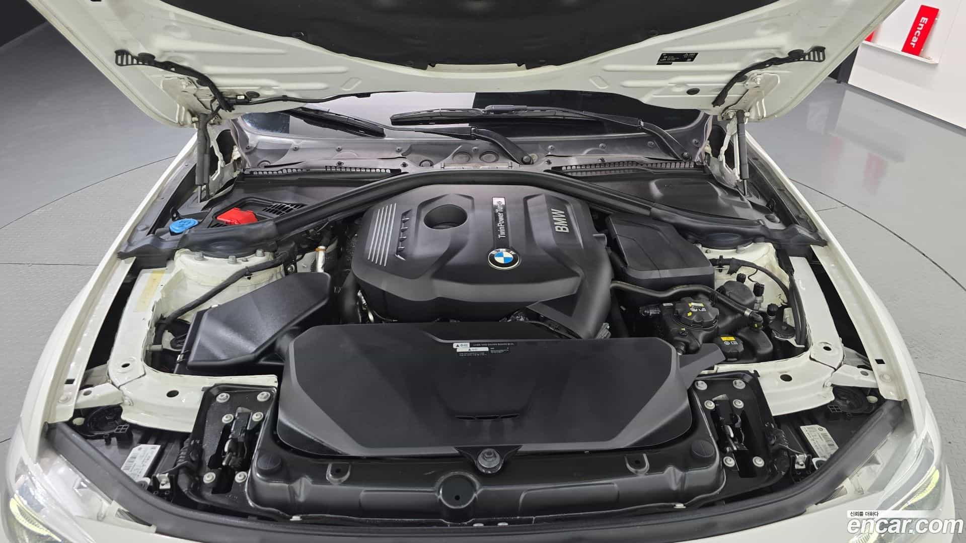 3-Series BMW 2018.11-OUTER-006