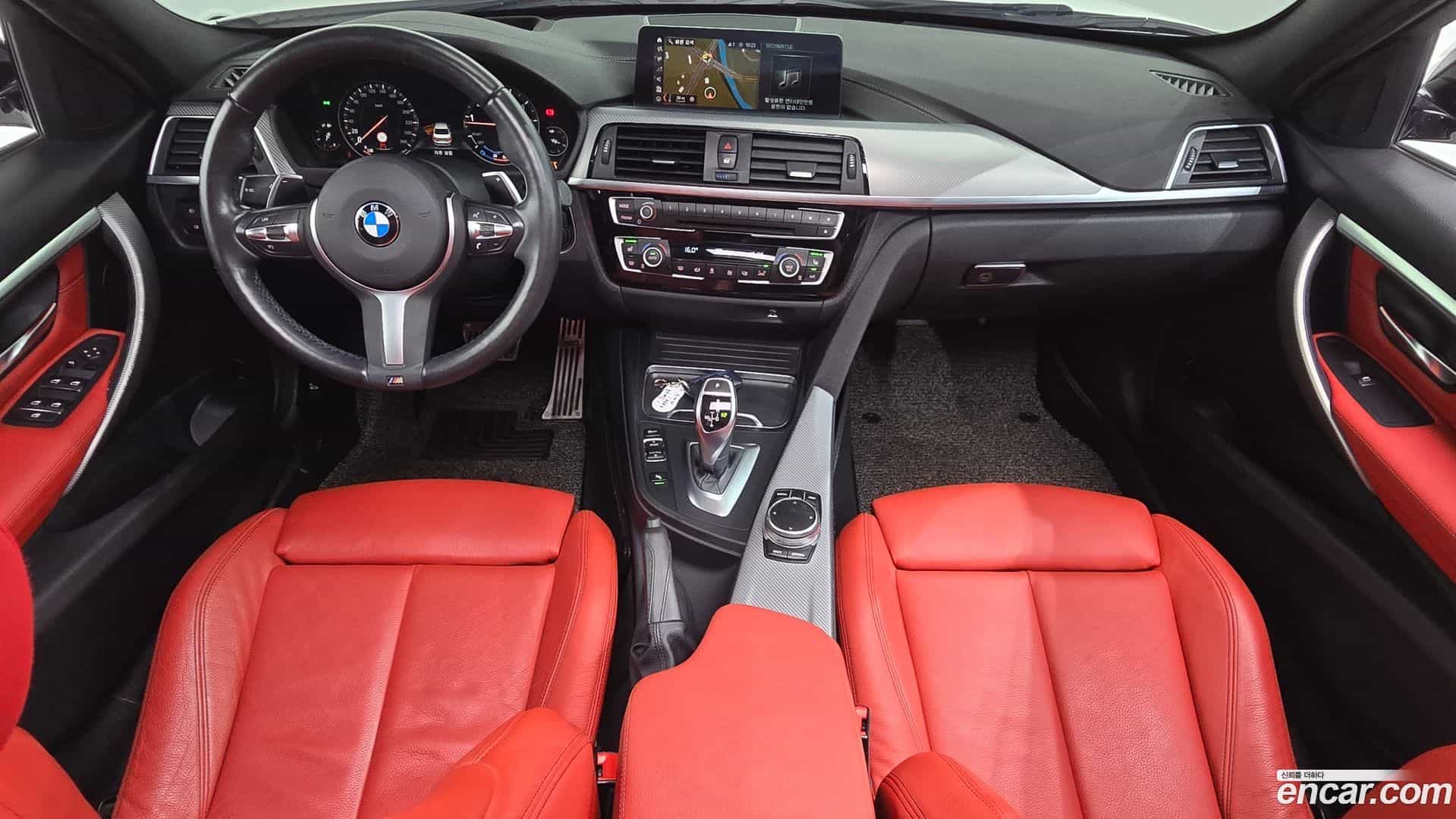 3-Series BMW 2018.11-INNER-007