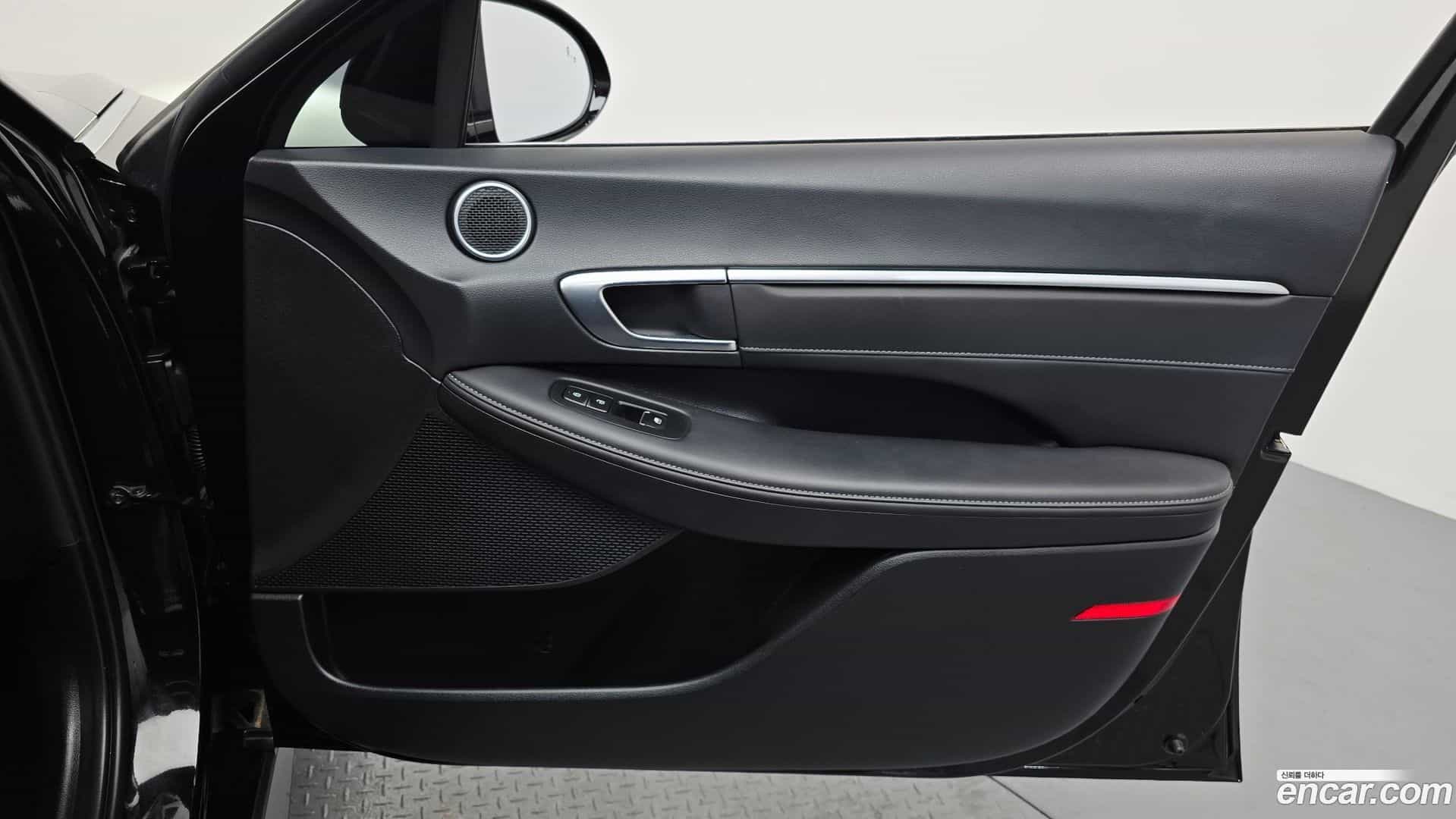 Sonata Hyundai 2021.4-INNER-035