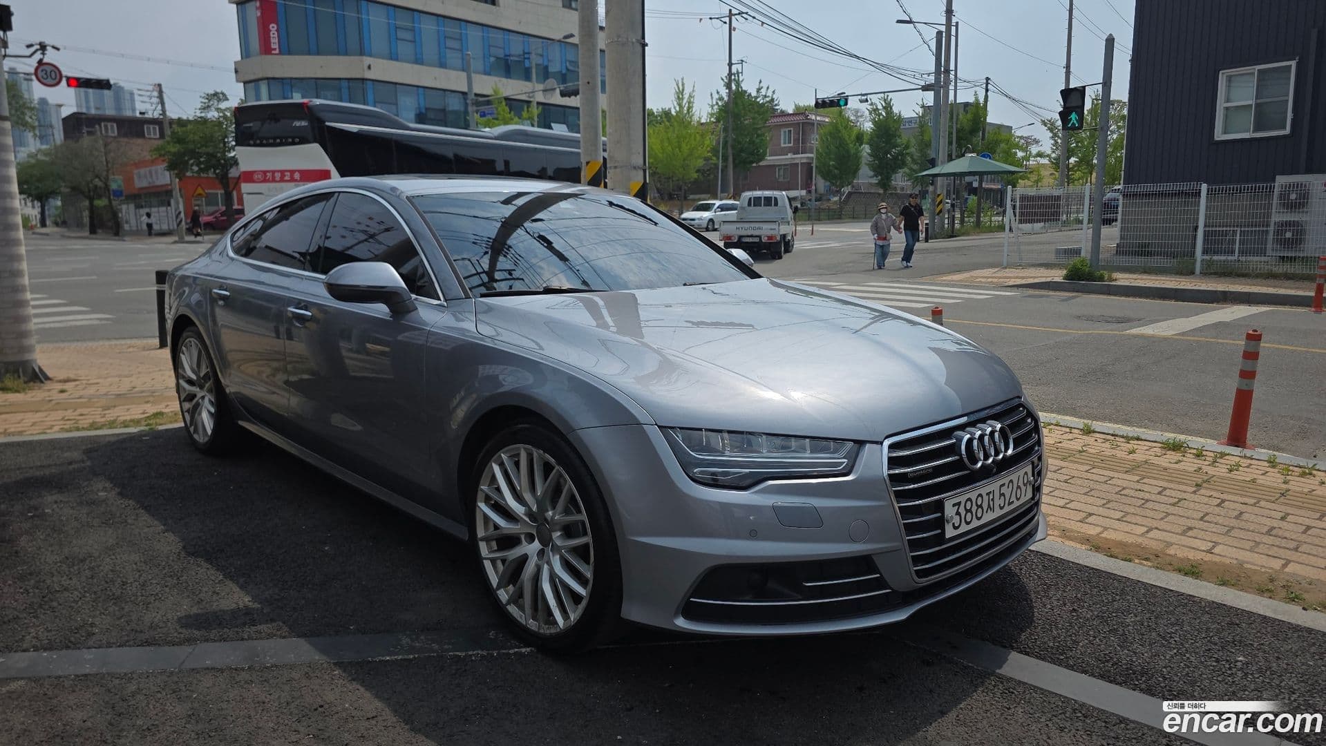 Main__Slider__Photo:A7 Audi 2015.10-0