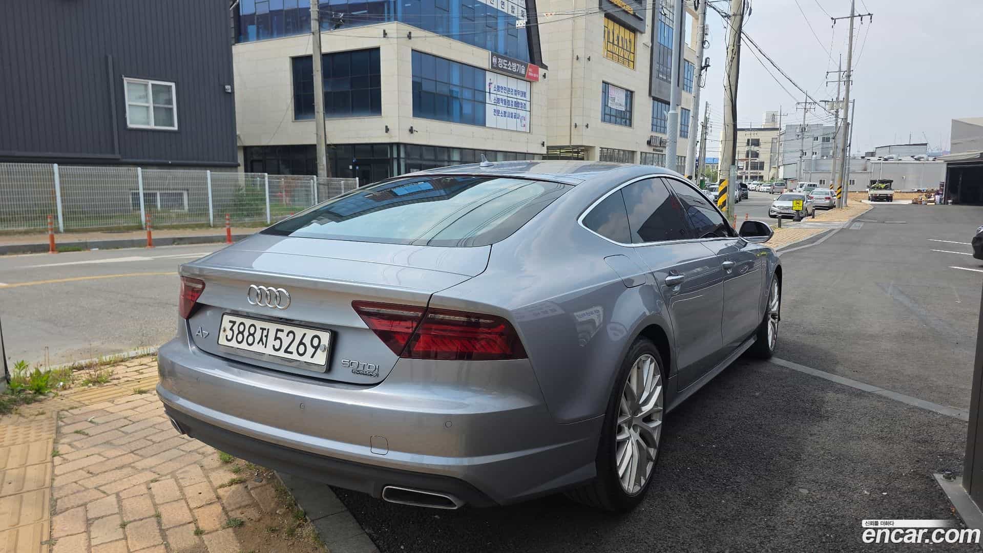A7 Audi 2015.10-OUTER-002
