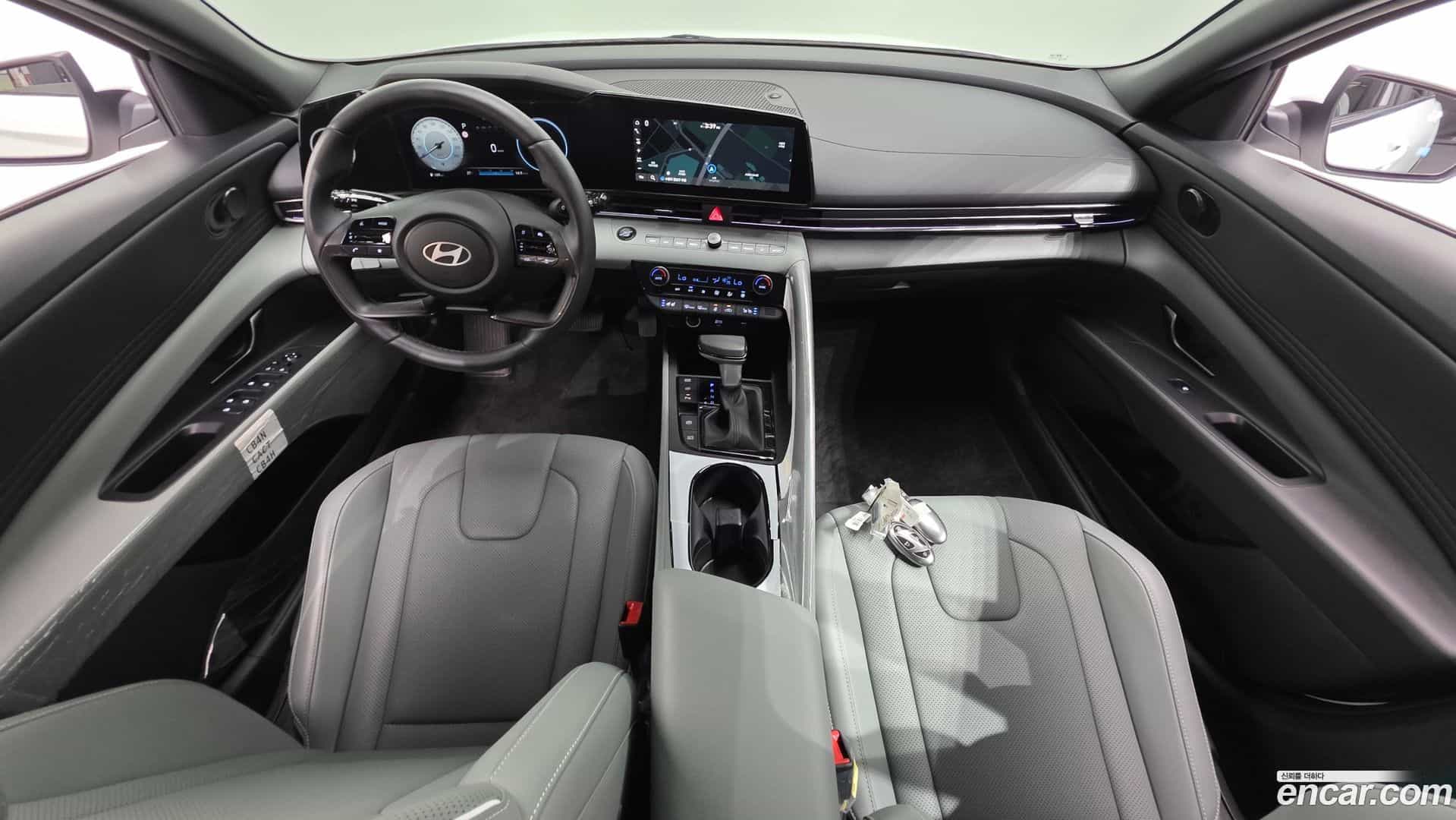 AVANTE Hyundai 2023.5-INNER-007