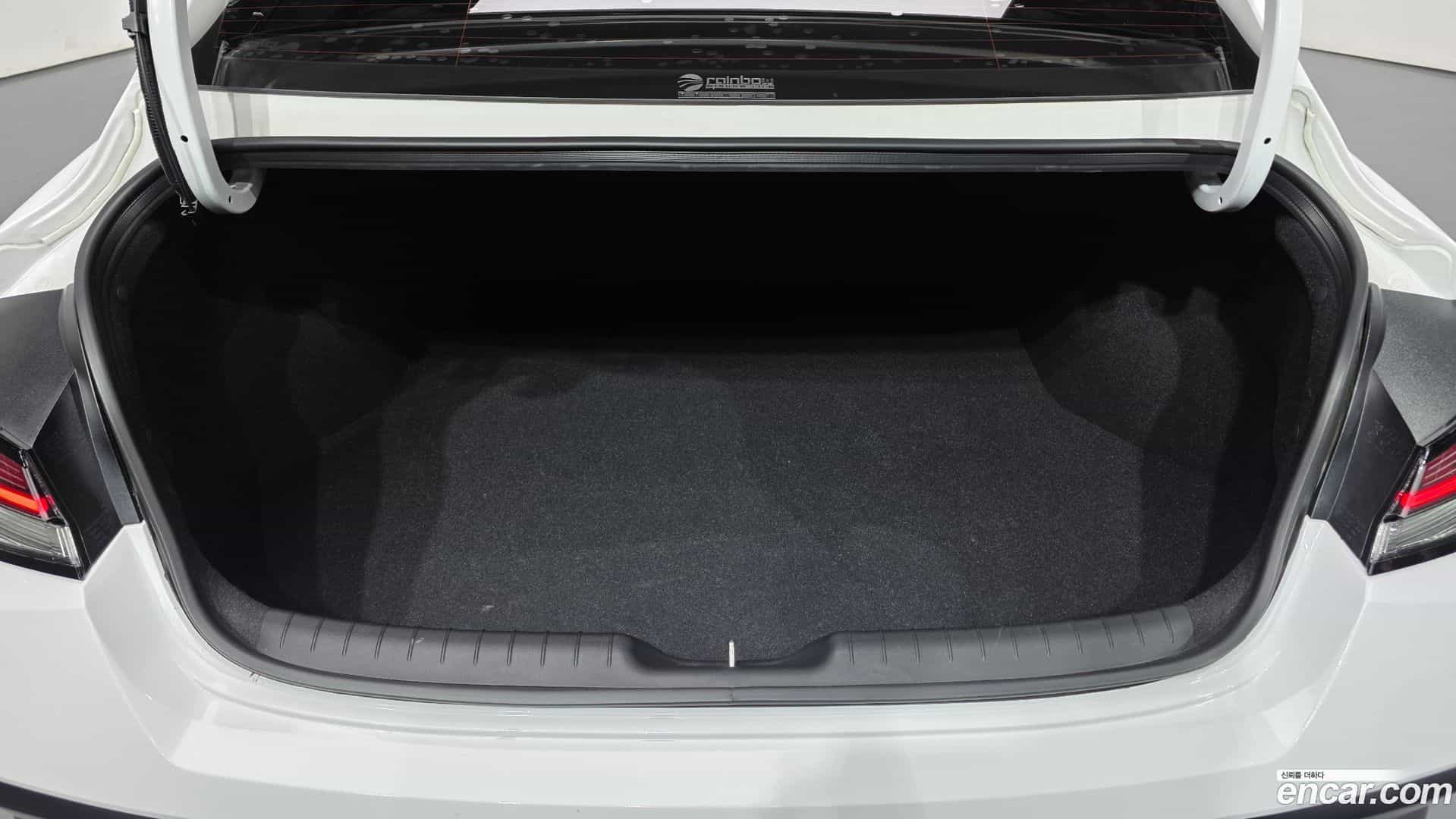 AVANTE Hyundai 2023.5-OPTION-020