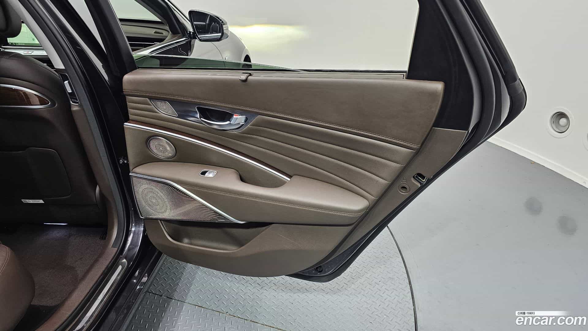 K9 Kia 2019.11-INNER-035