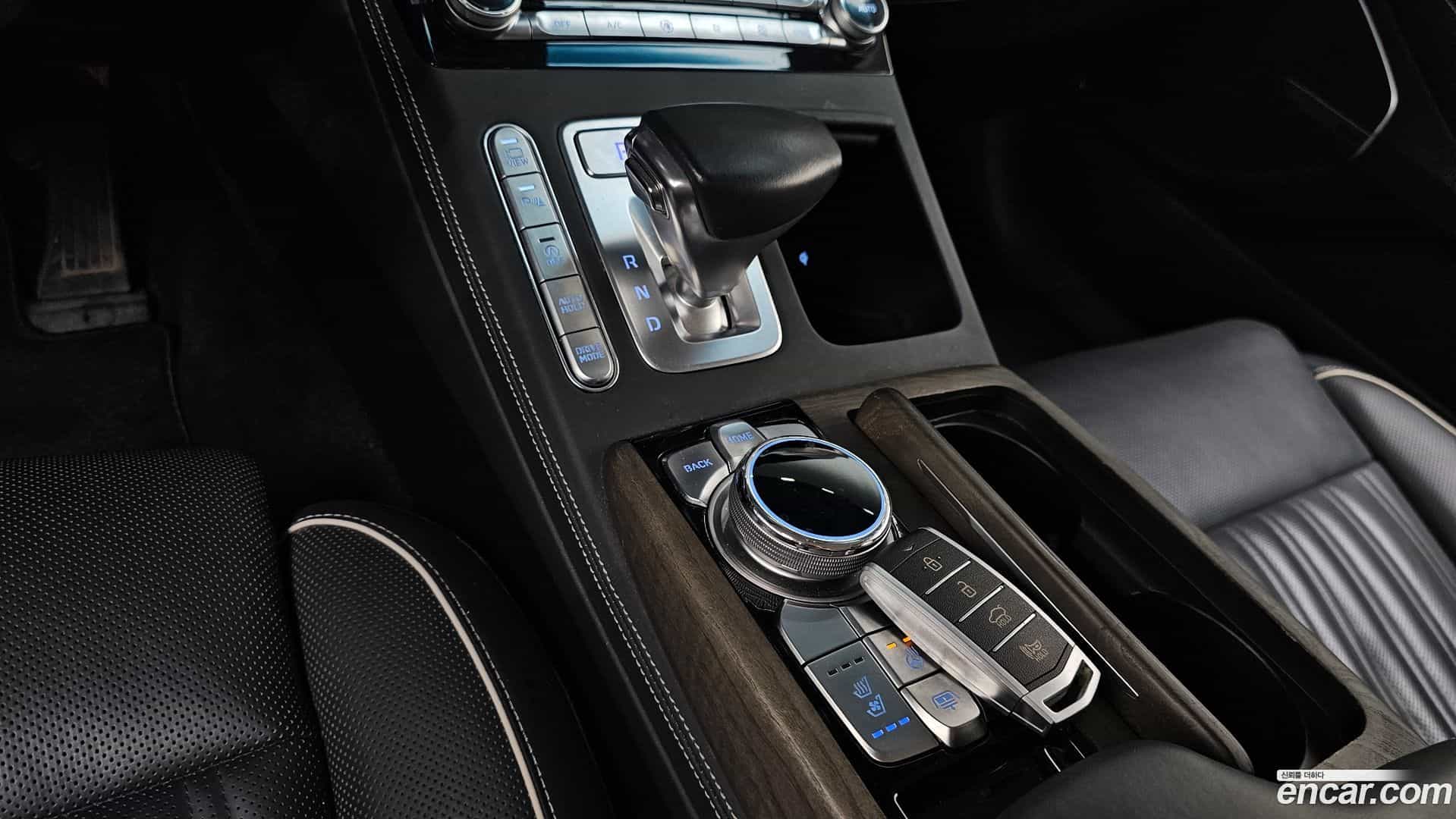 G90 Genesis 2019.3-INNER-009