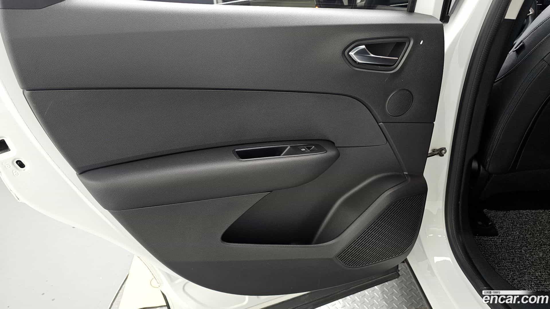 XM3 Renault Korea 2023.5-INNER-035