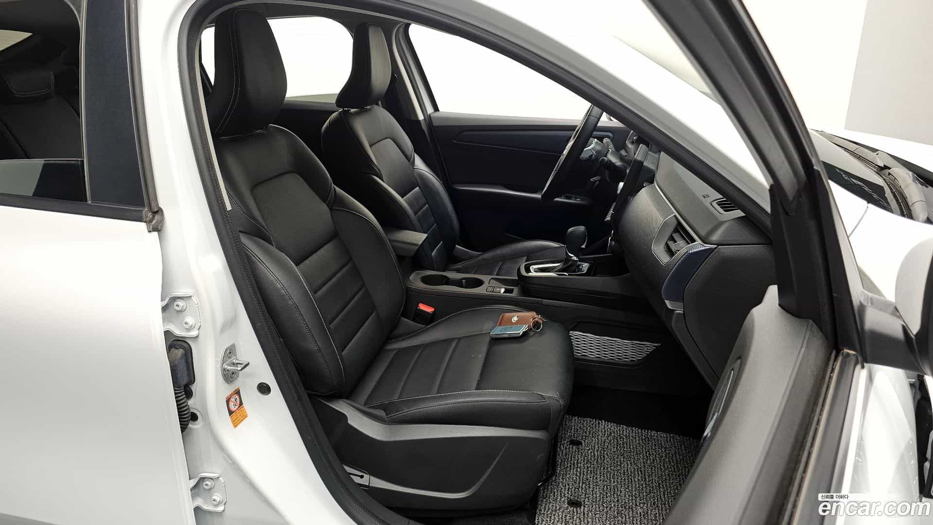XM3 Renault Korea 2023.5-INNER-036