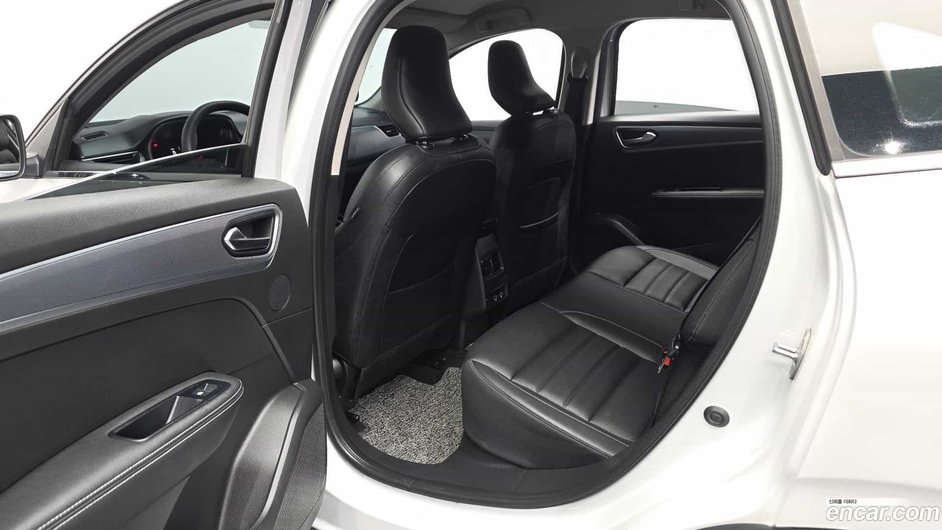 XM3 Renault Korea 2022.5-INNER-036